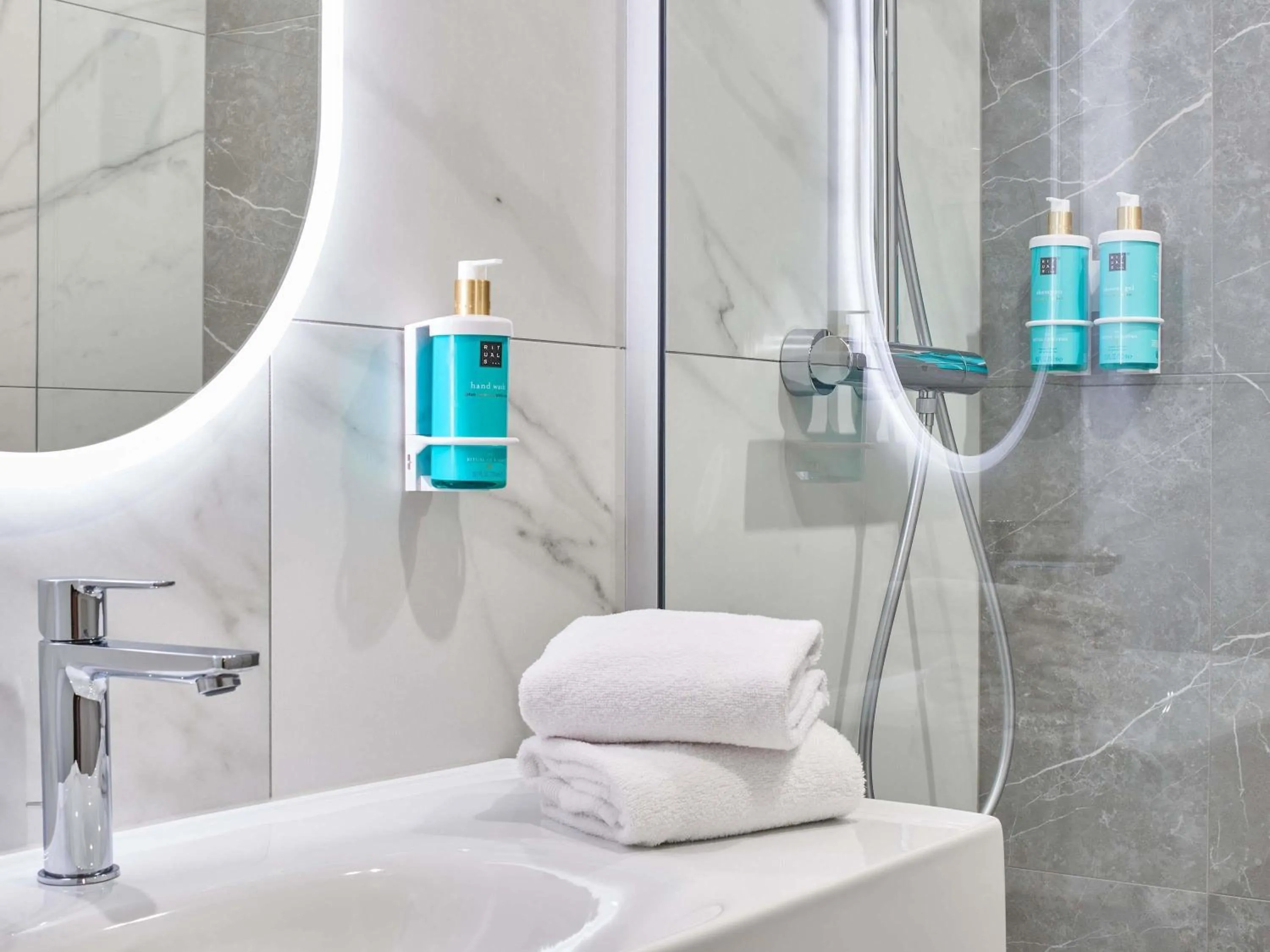 Bedroom in Novotel Paris 13 Porte d'Italie