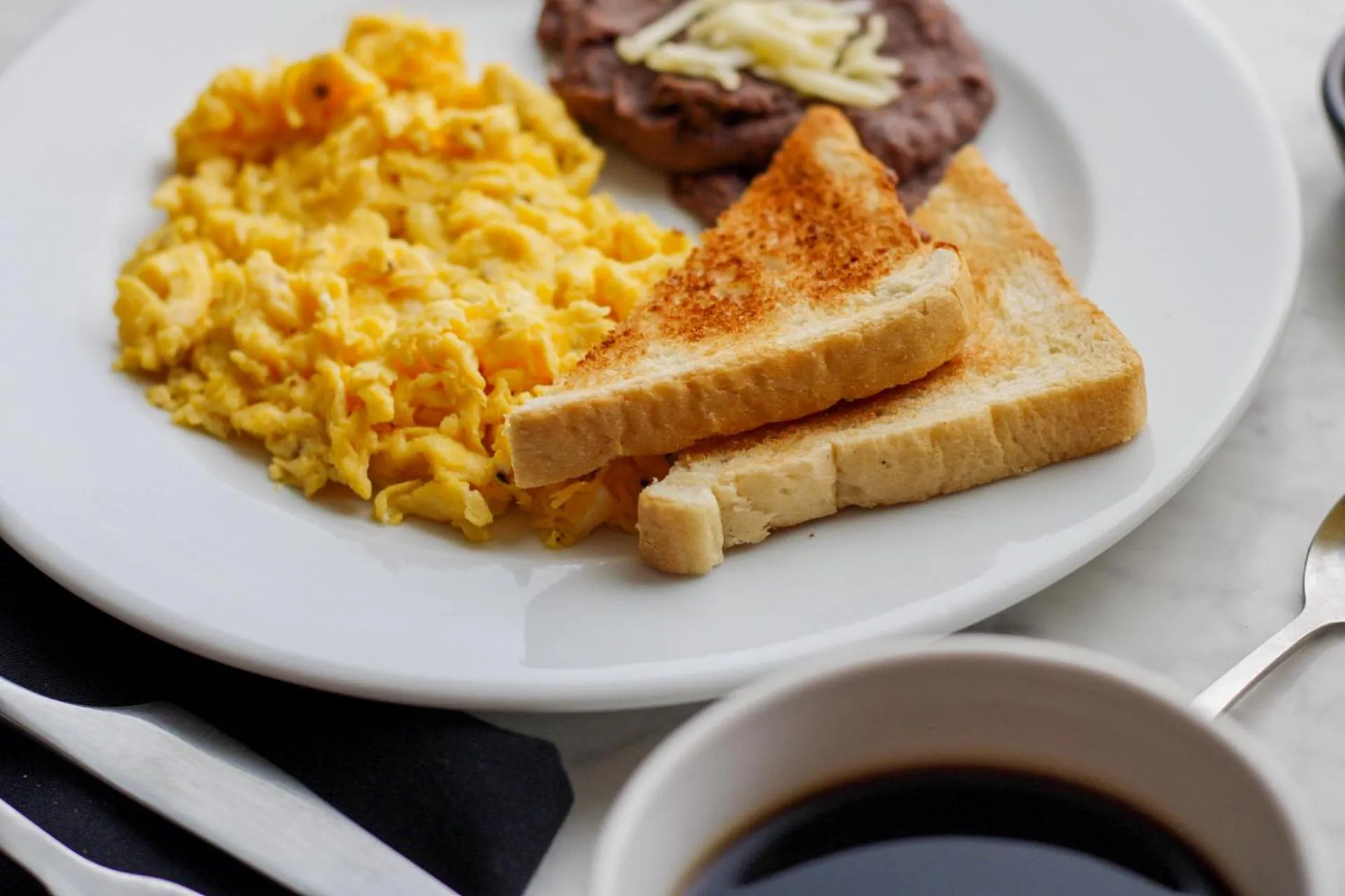 Breakfast in Ontico Urban Design Hotel