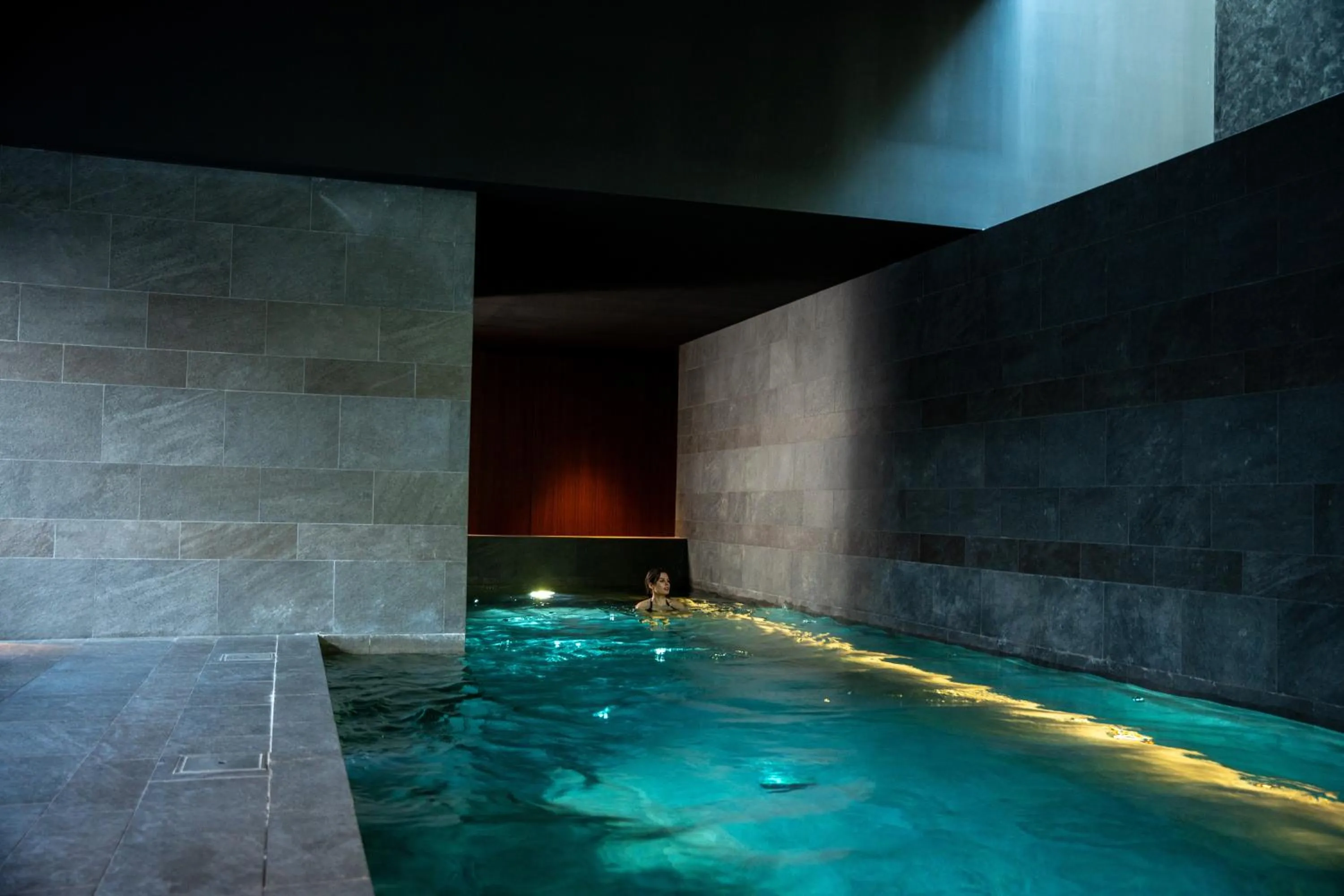 Hot Tub in L'Esquisse Hotel & Spa Colmar - MGallery Collection