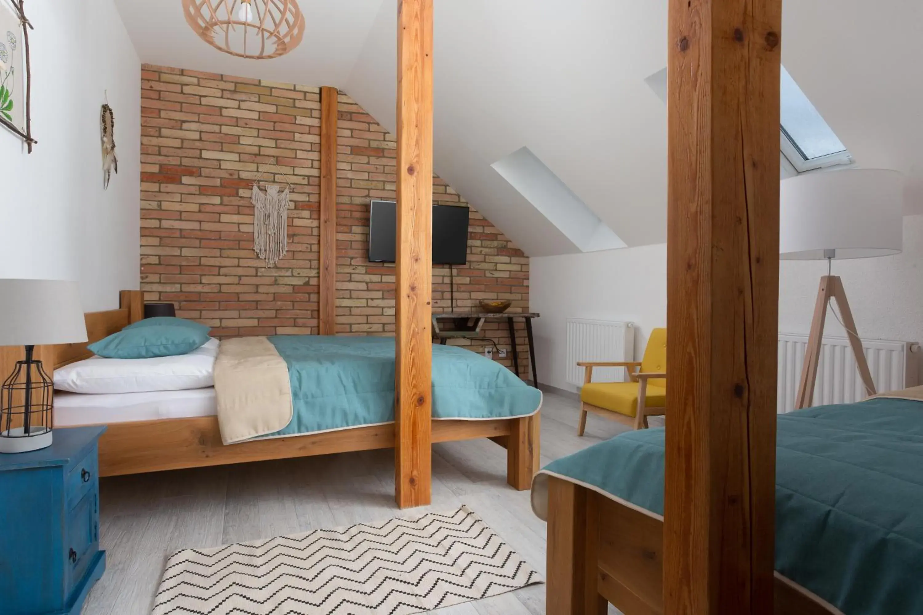 Triple Room with Private Bathroom in Casa Burina A Quiet Boho House Triple Room with Private Bathroom in Casa Burina A Quiet Boho House