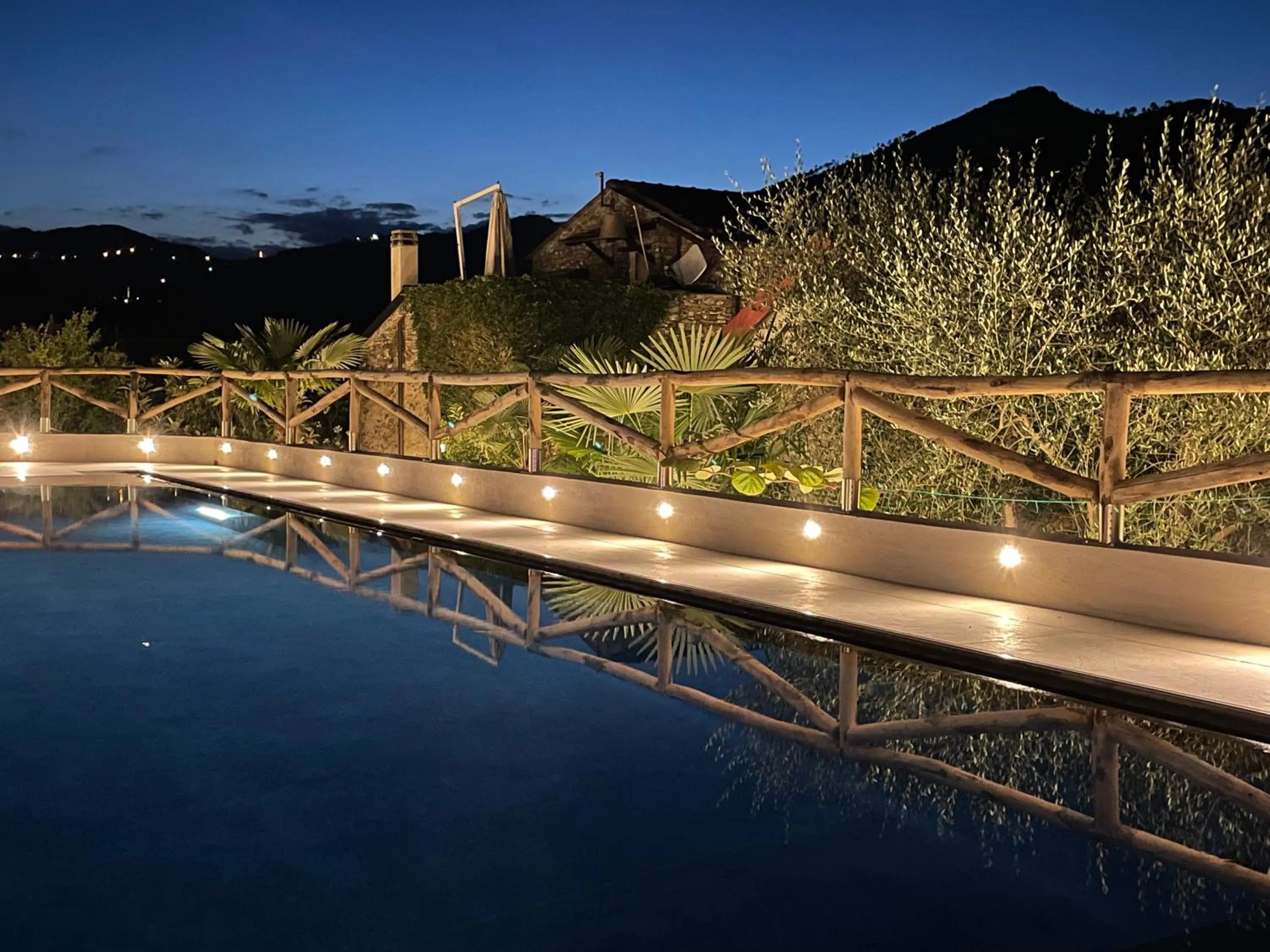 Swimming pool in Borgata Cantone Country House B&B