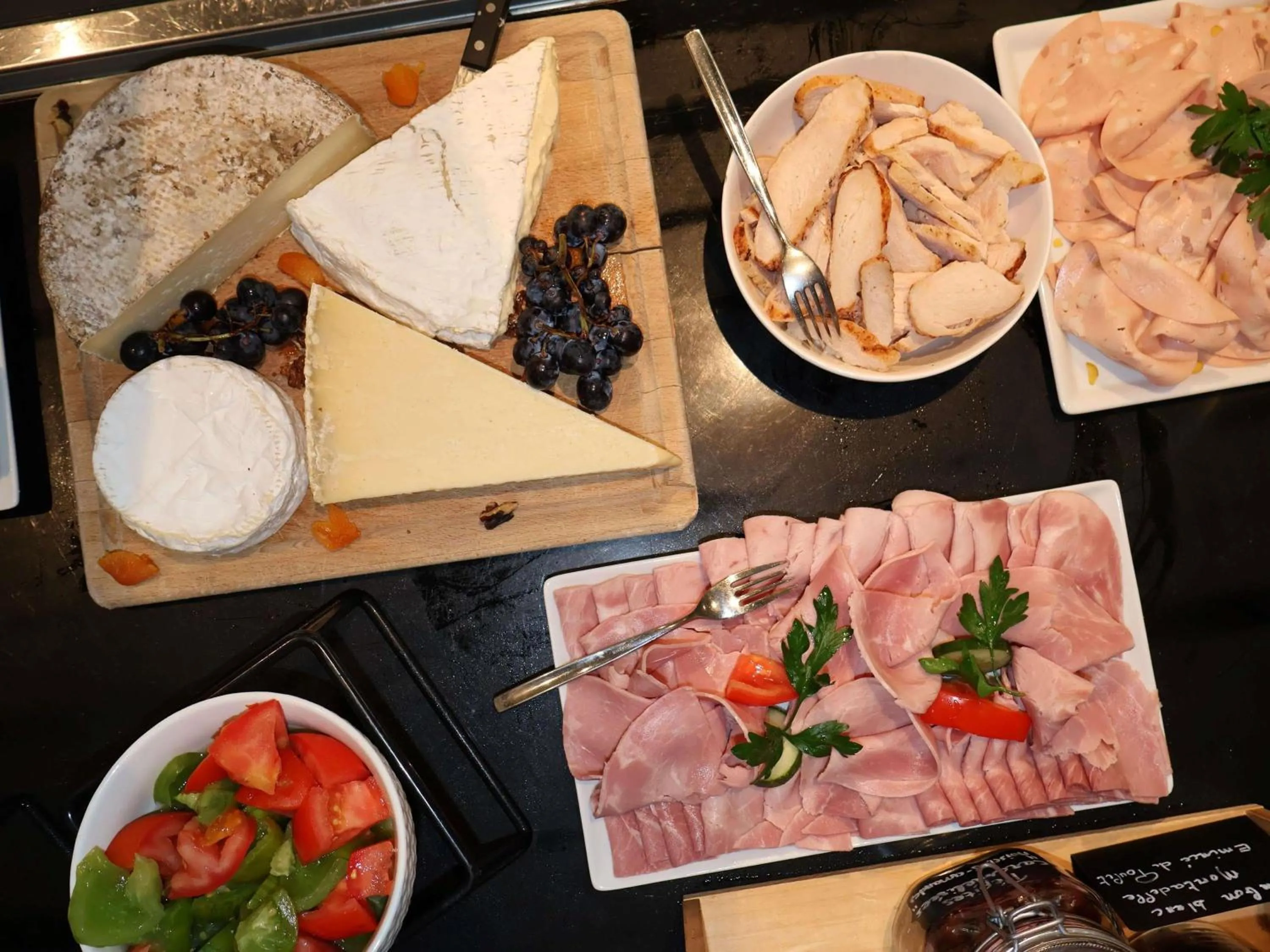 Breakfast in Novotel Saclay