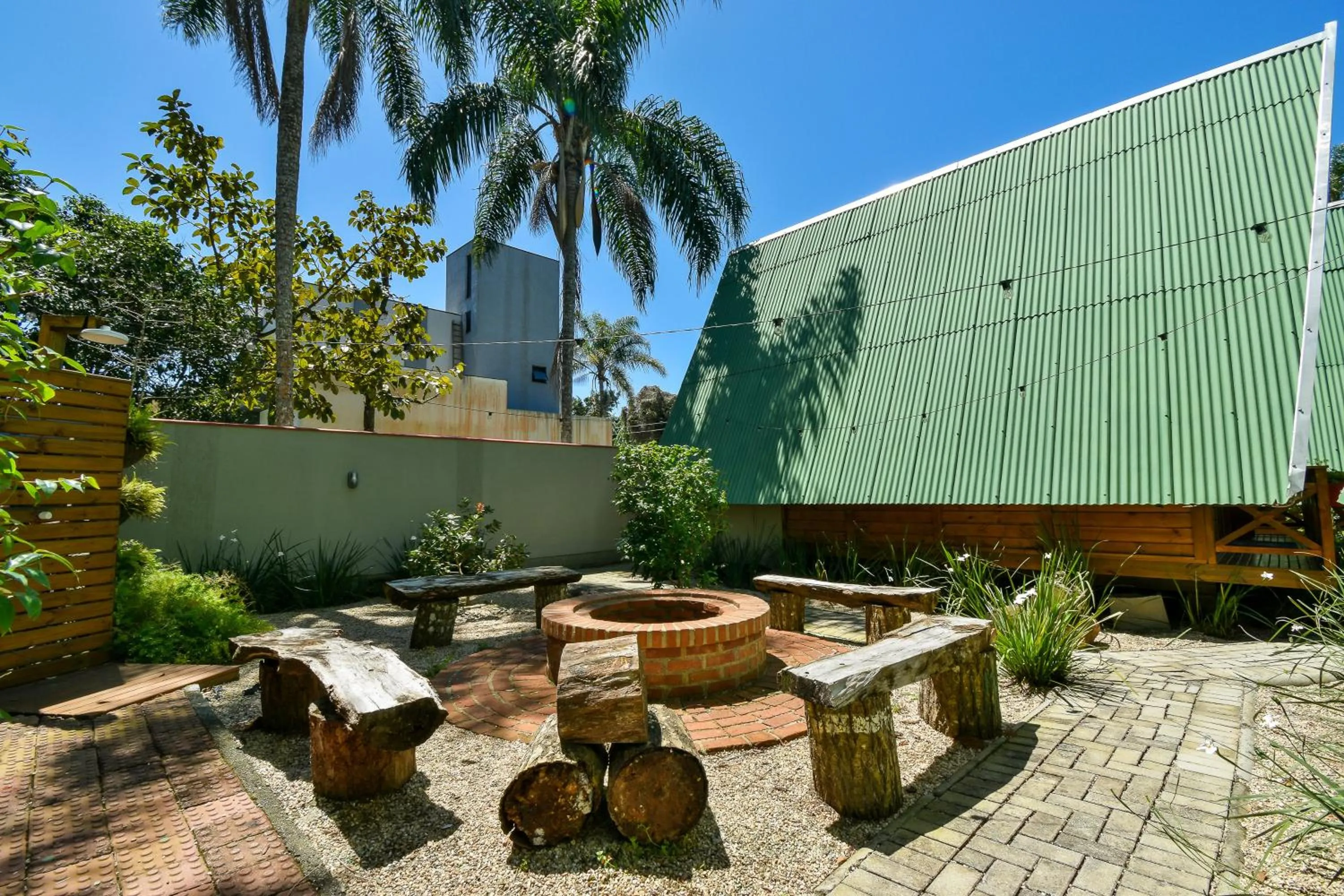 Day in Pousada Chalé Suiço Bombinhas