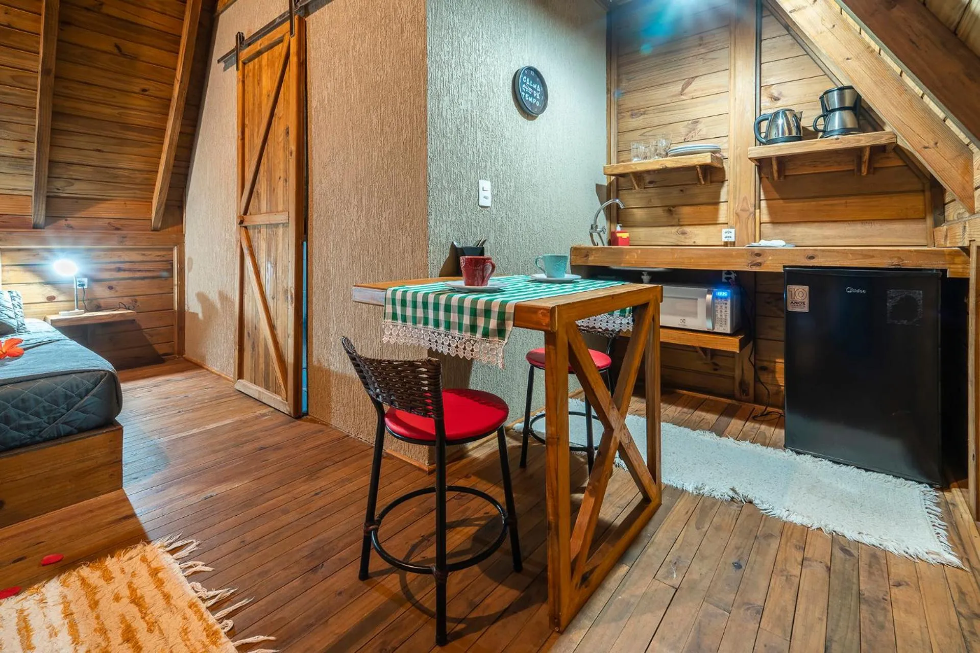 Dining area in Pousada Chalé Suiço Bombinhas