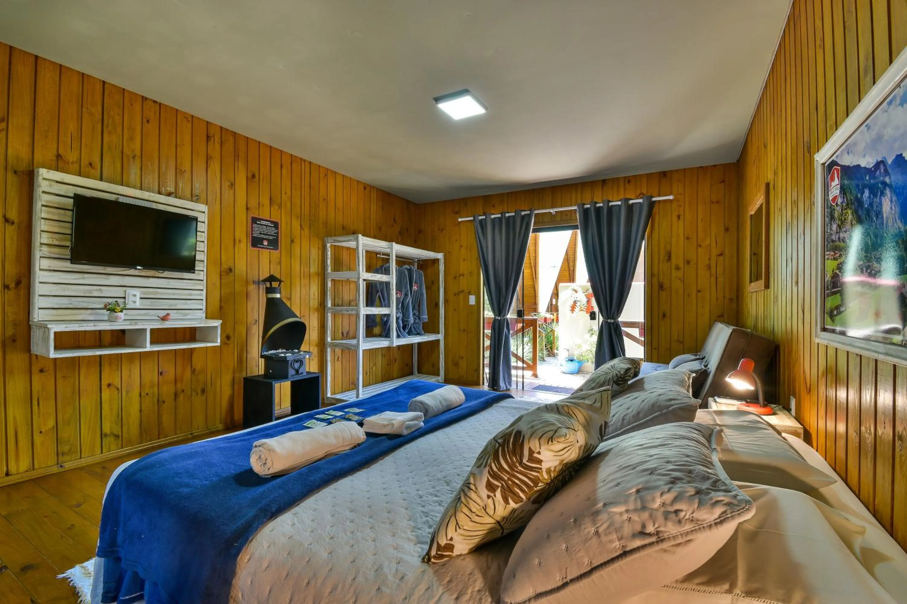 Bed in Pousada Chalé Suiço Bombinhas