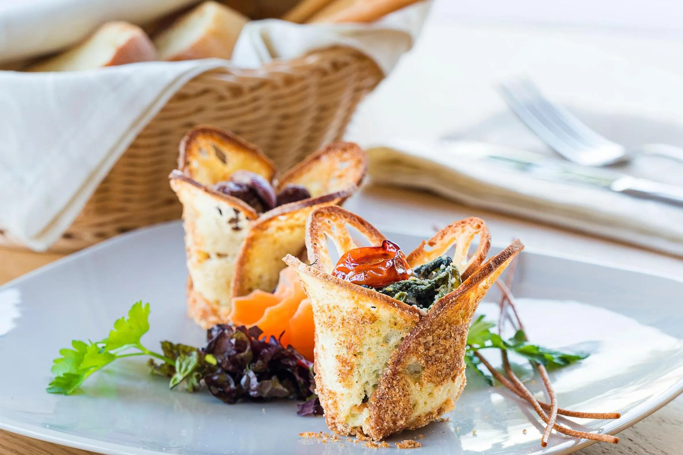 Restaurant/places to eat in Nèroli Bio Relais