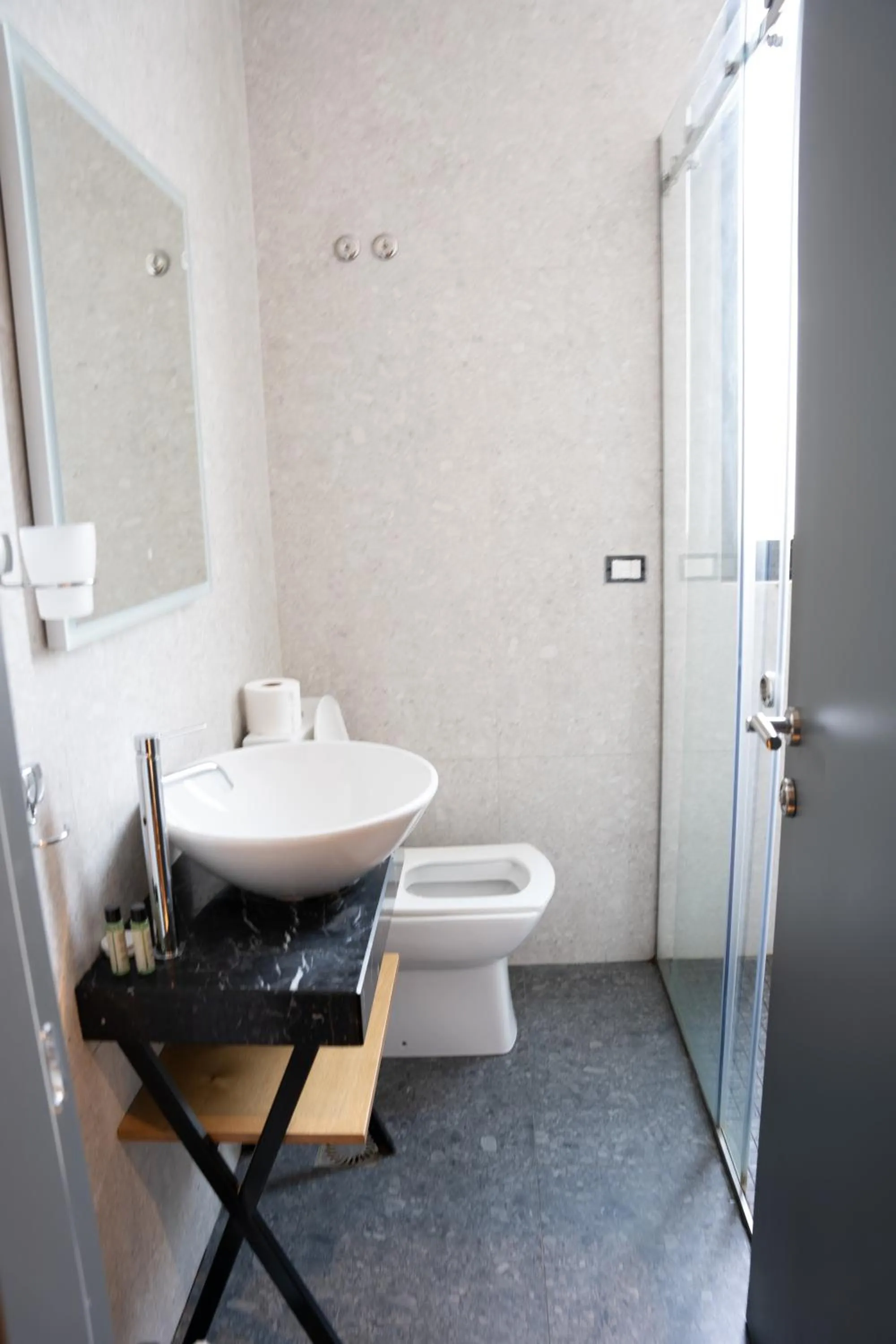 Shower in Center Boutique Hotel