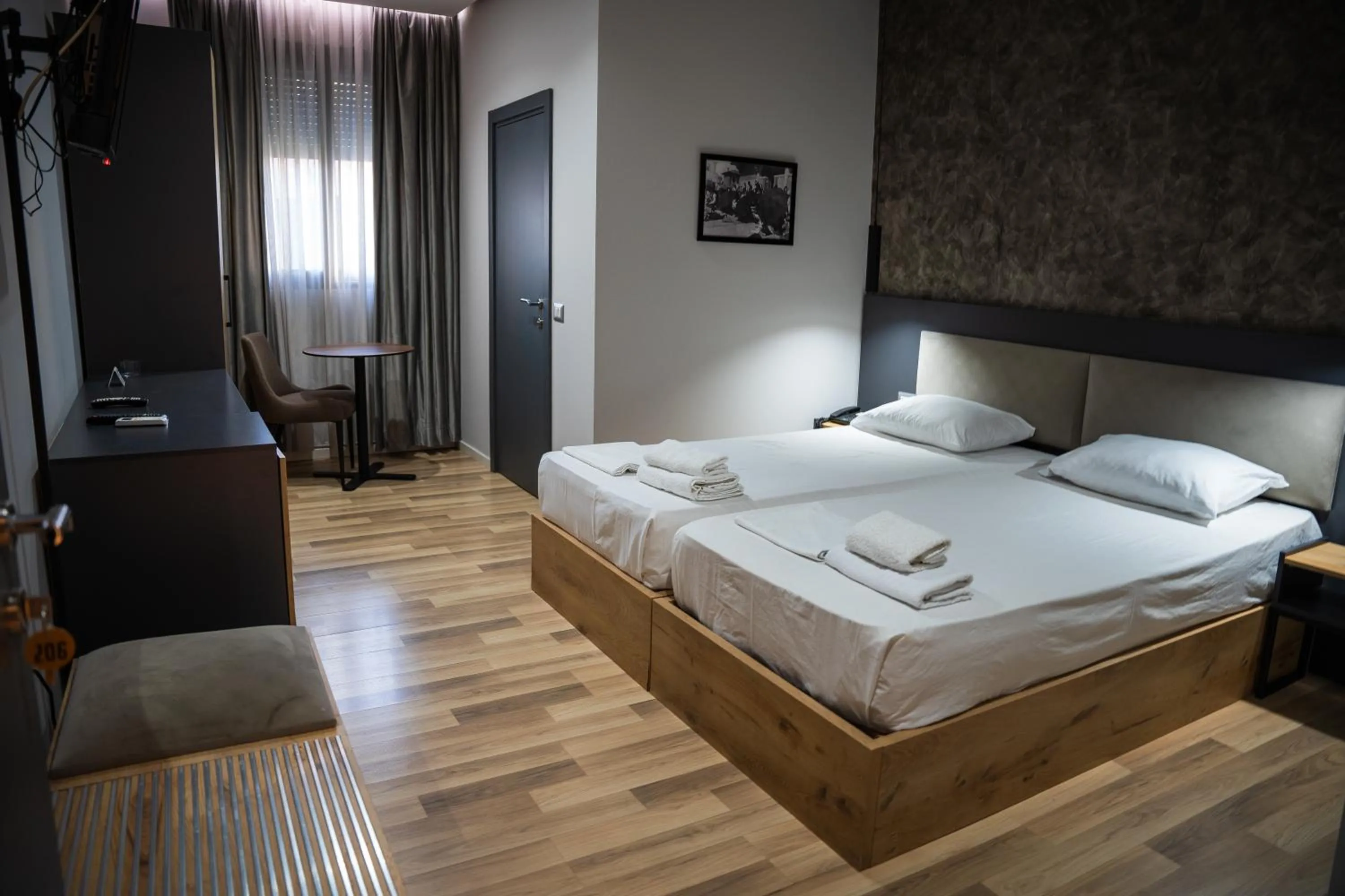 Bedroom, Bed in Center Boutique Hotel