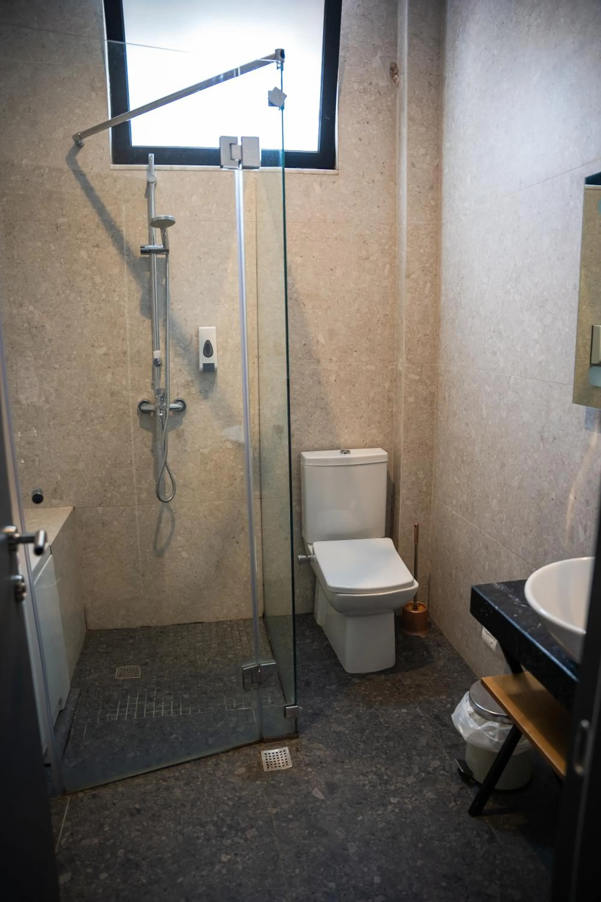 Shower in Center Boutique Hotel