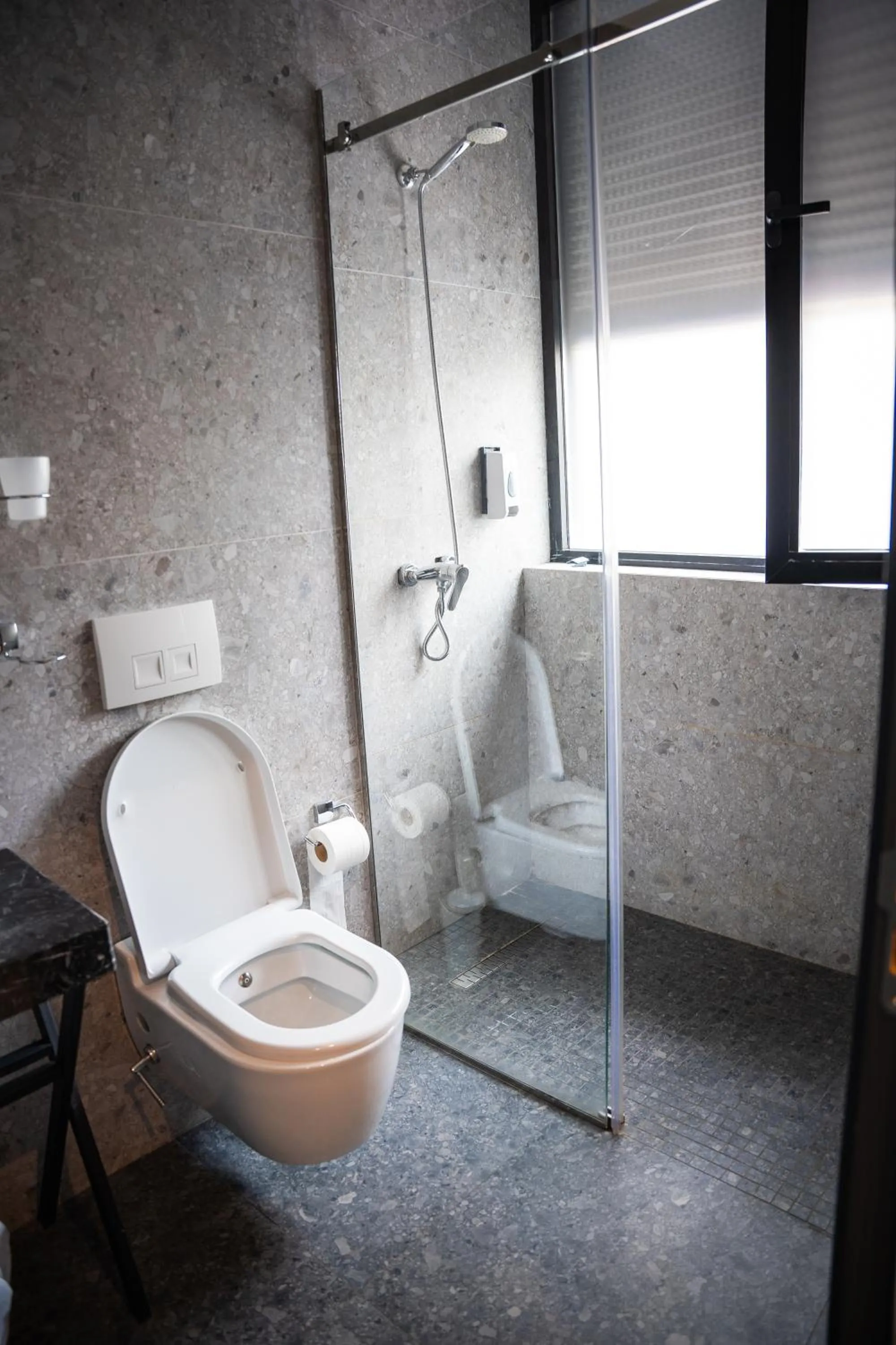 Shower in Center Boutique Hotel