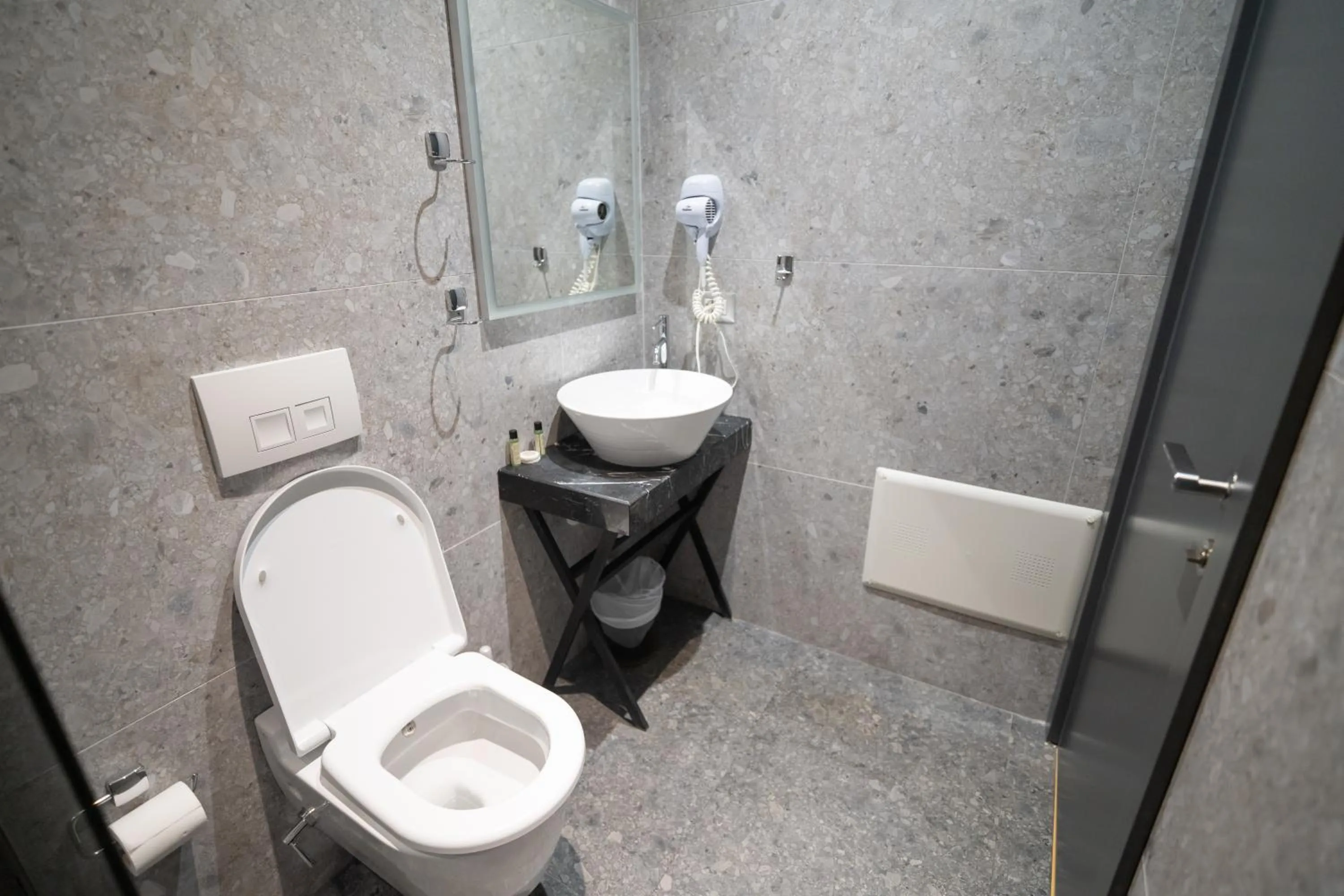 Shower in Center Boutique Hotel