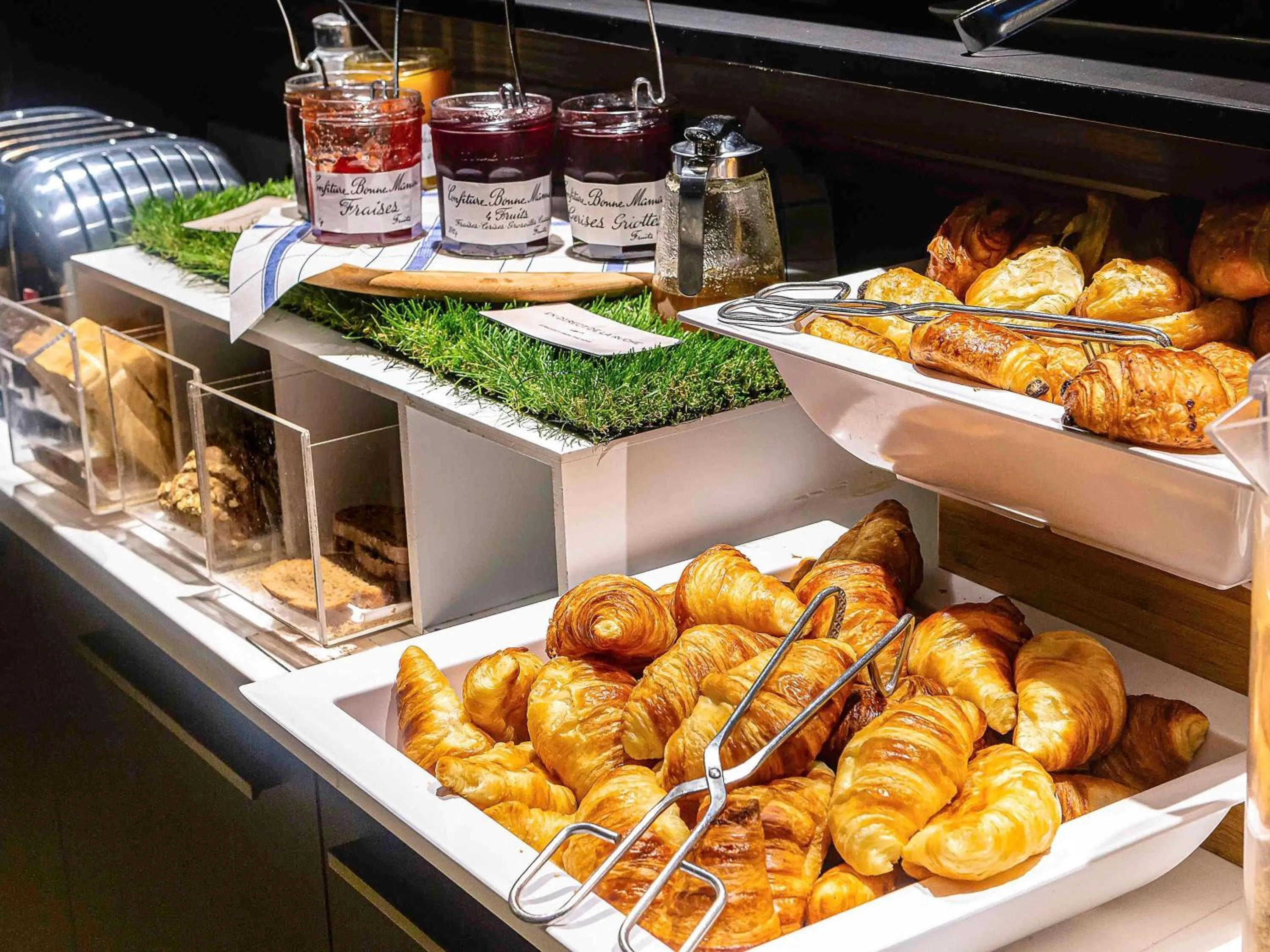 Breakfast in Novotel Paris Rueil Malmaison