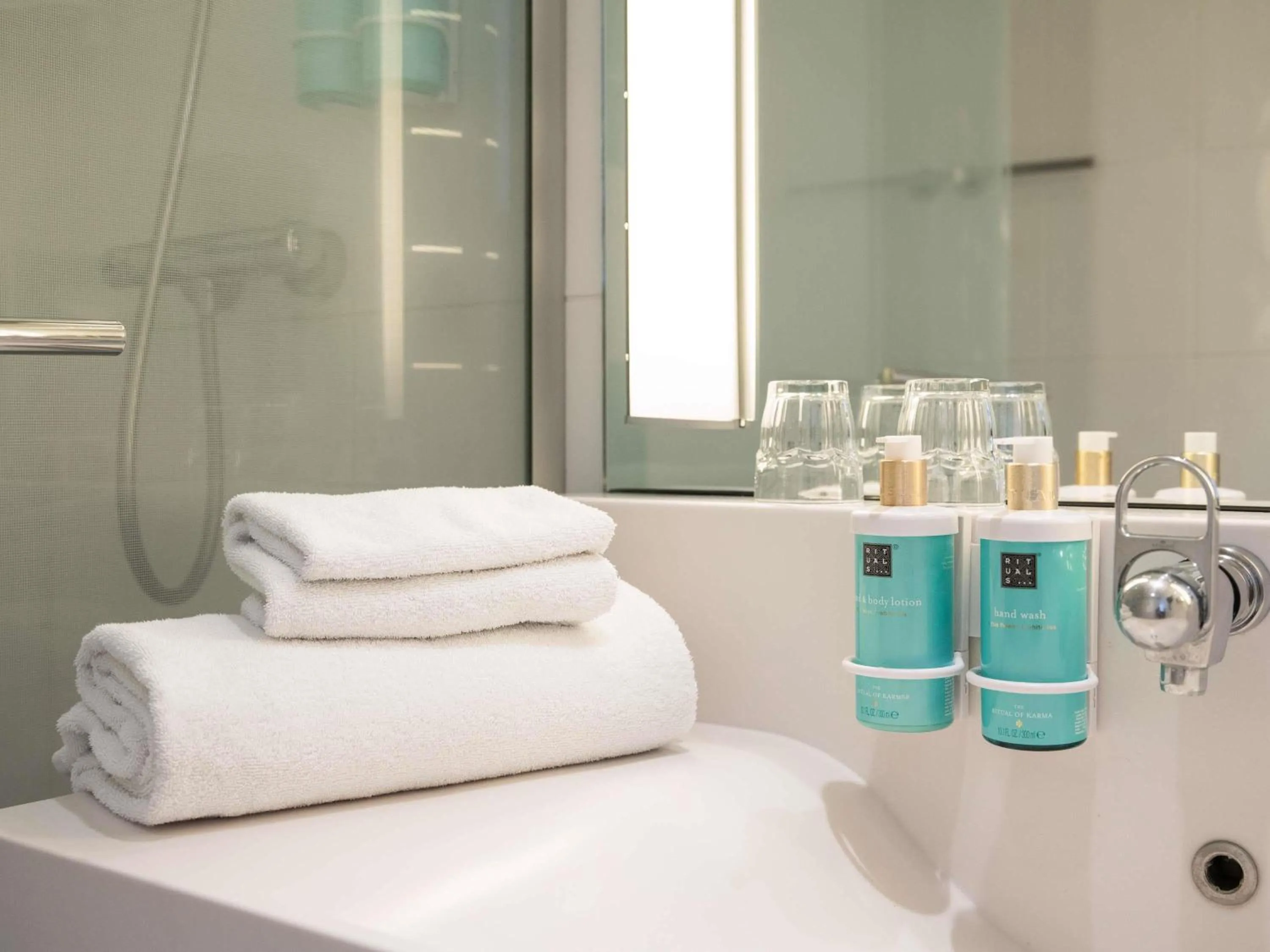 Bedroom in Novotel Saint Avold