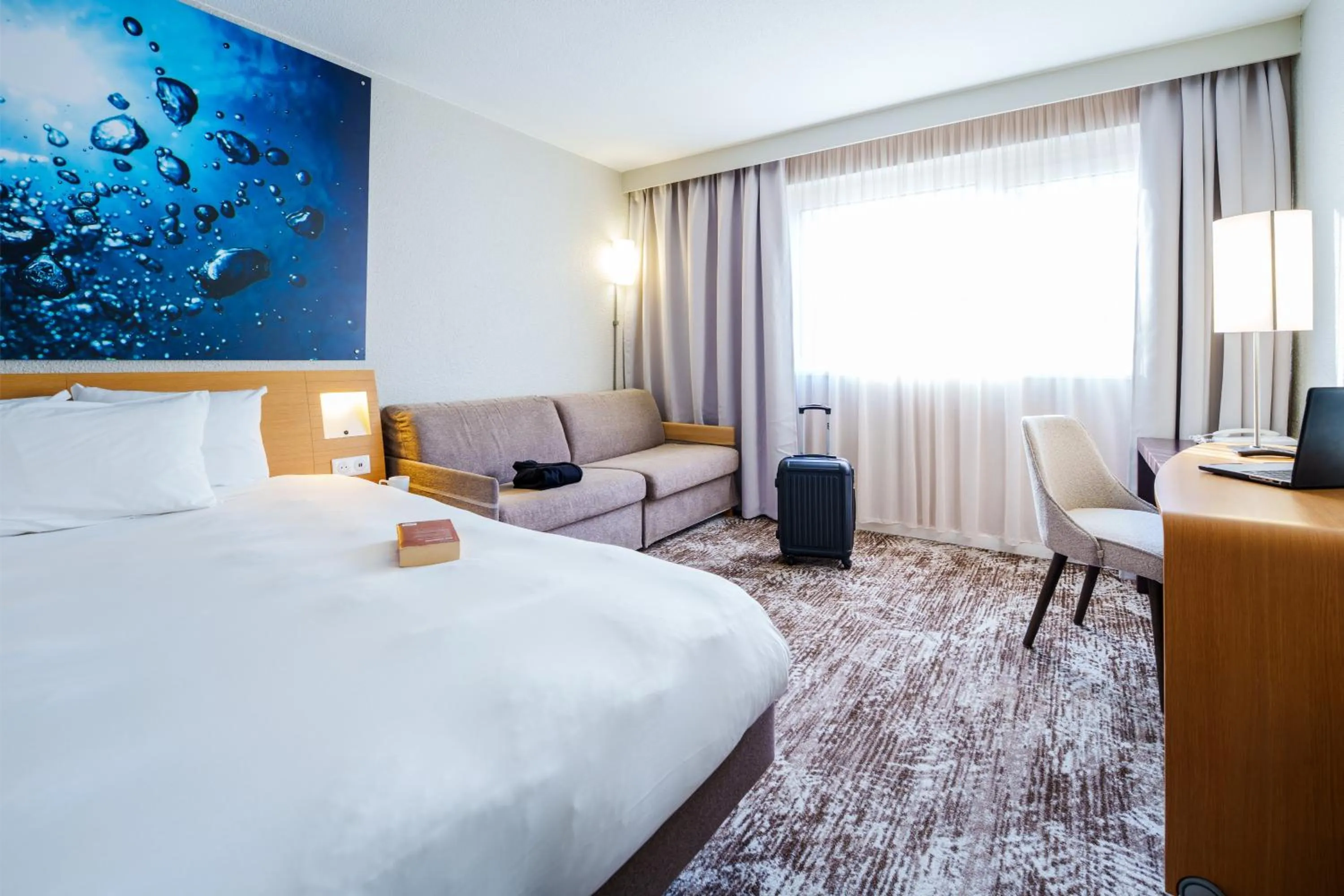 Bedroom, Bed in Novotel Saint Avold