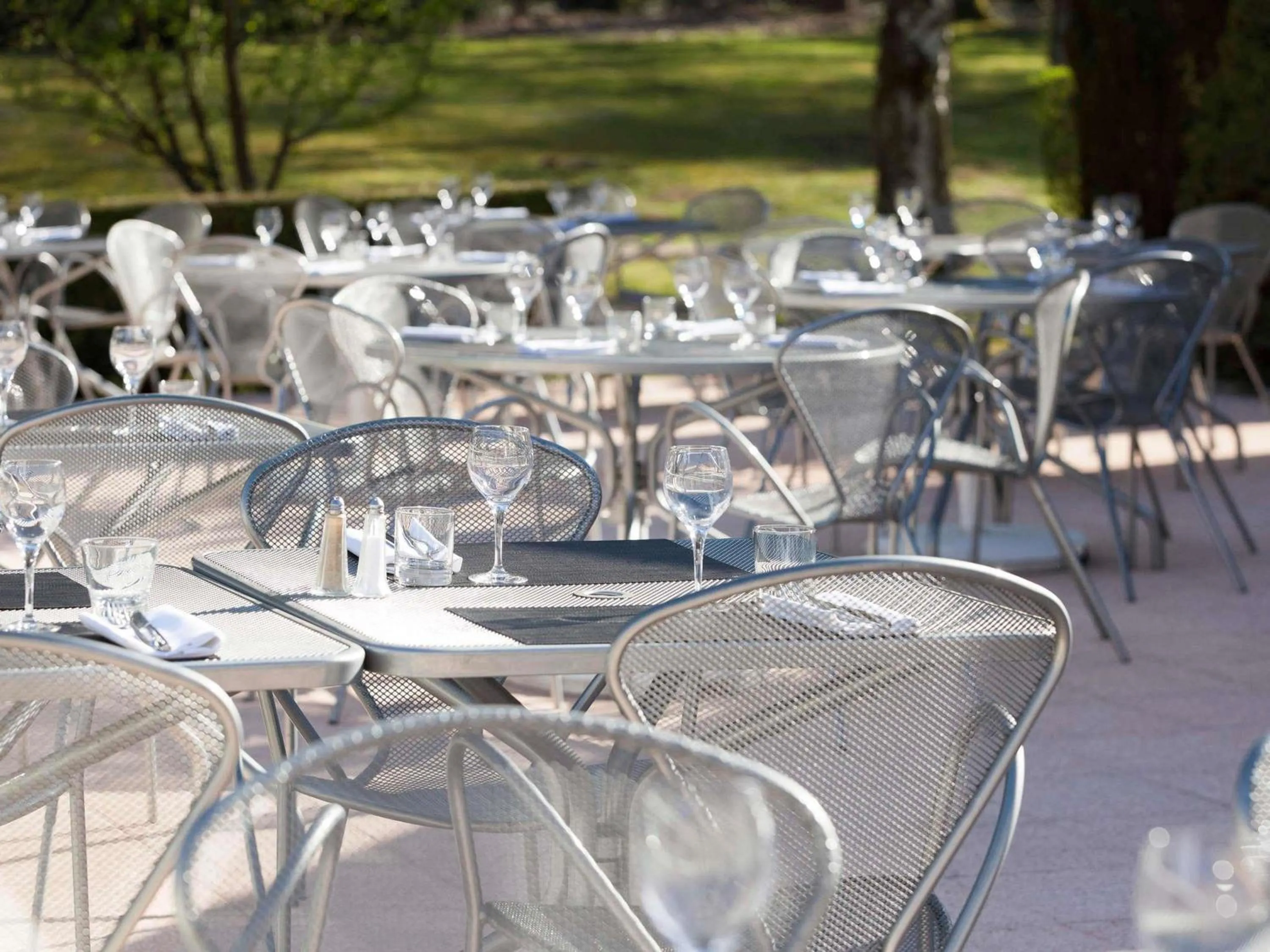 Restaurant/places to eat in Novotel Saint Avold