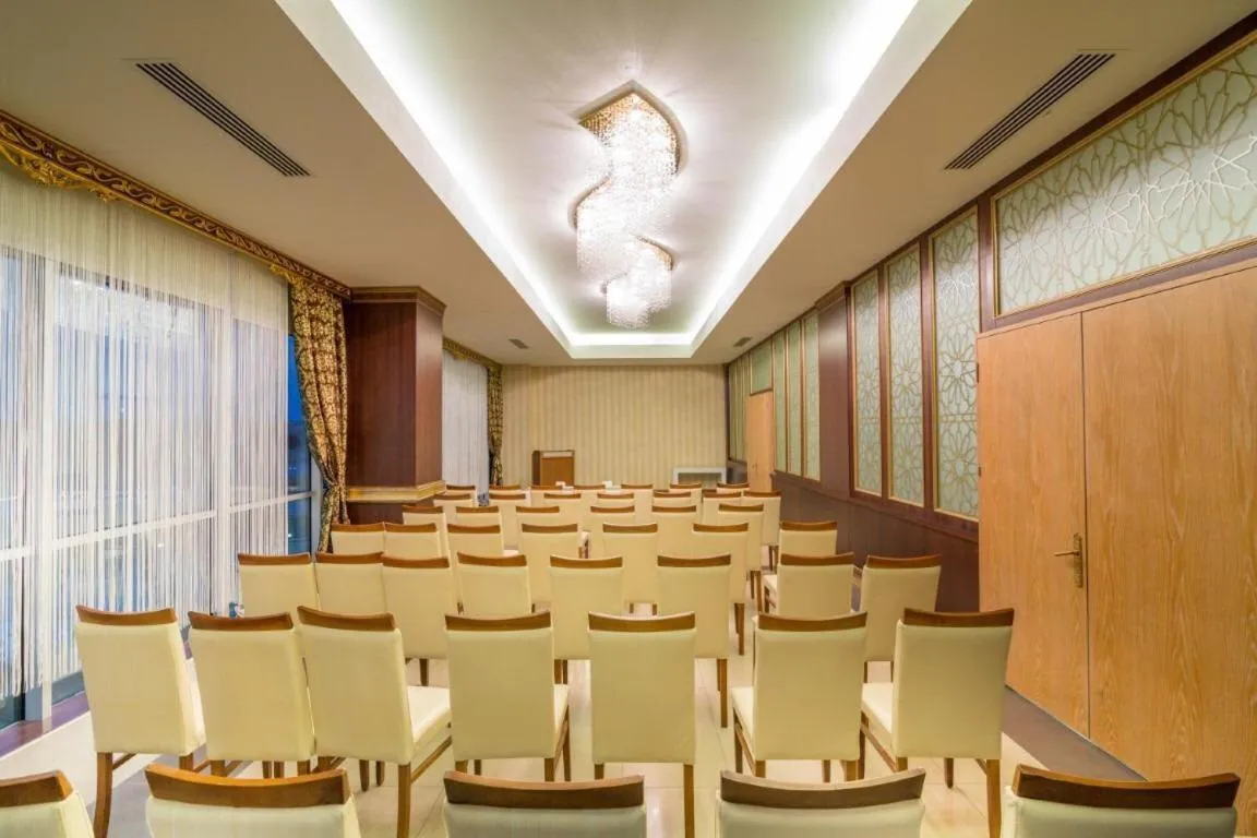 Meeting/conference room in Arya Termal Hotel