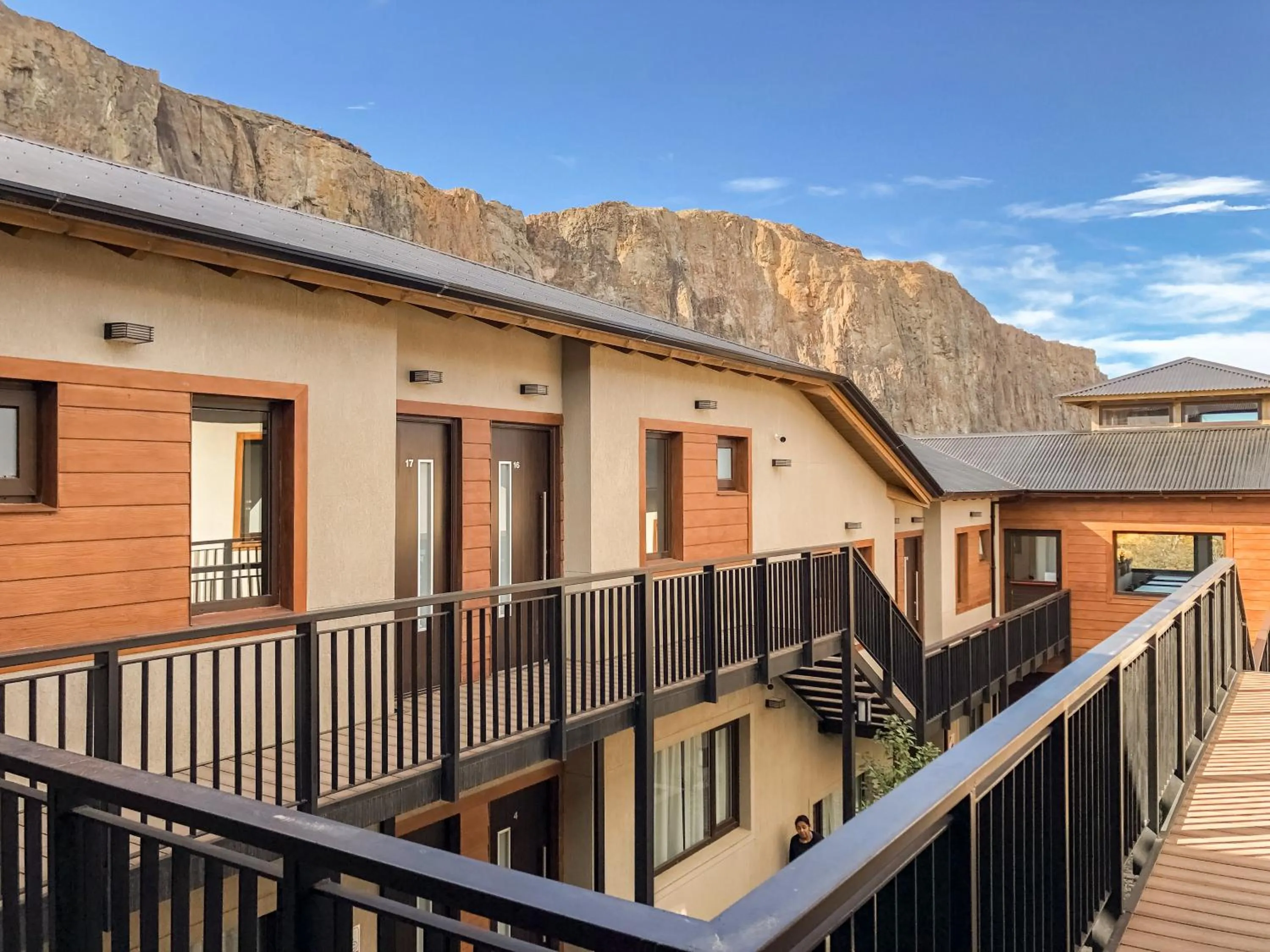 Senderos Aparts & Suites