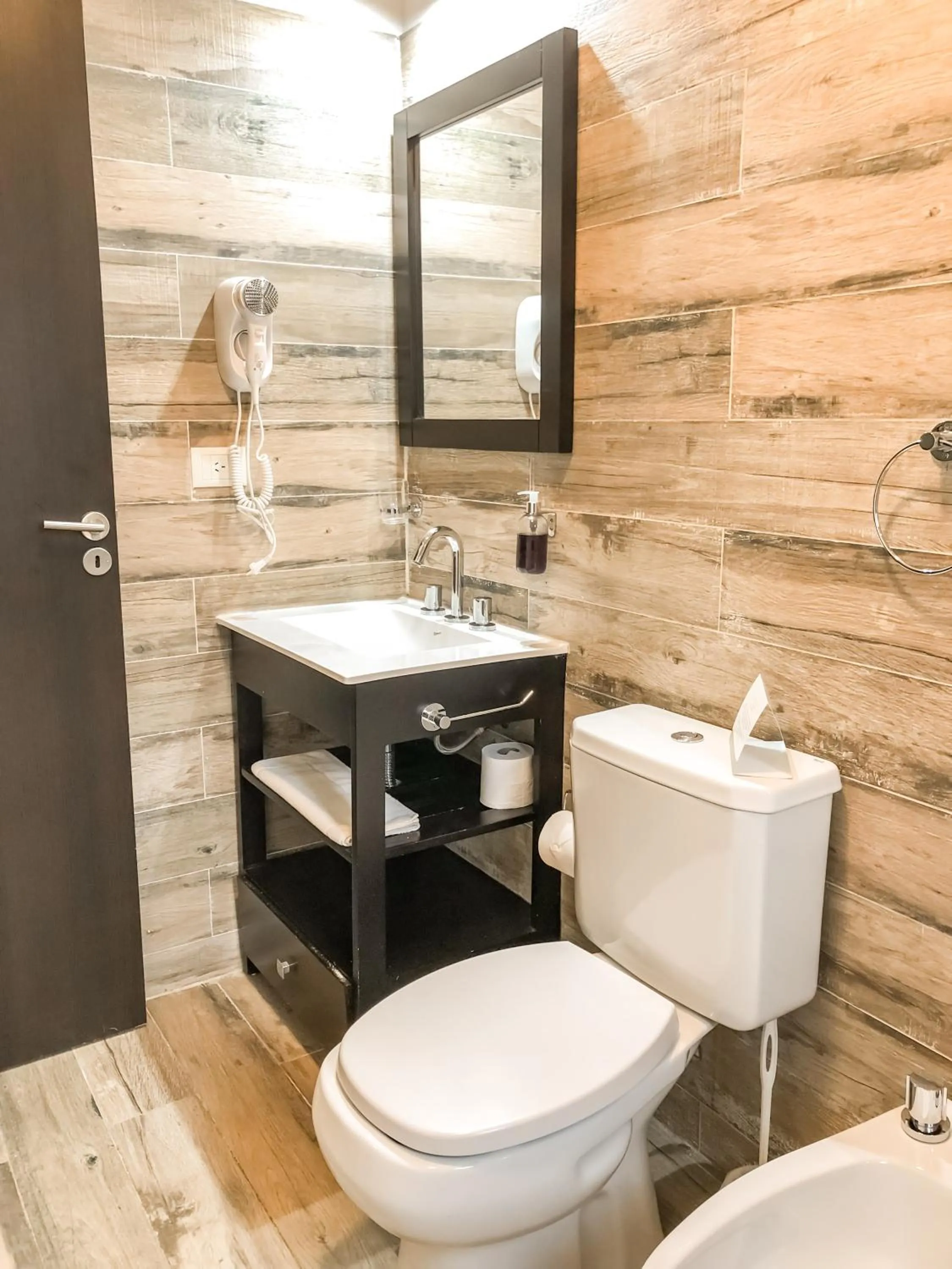 Senderos Aparts & Suites