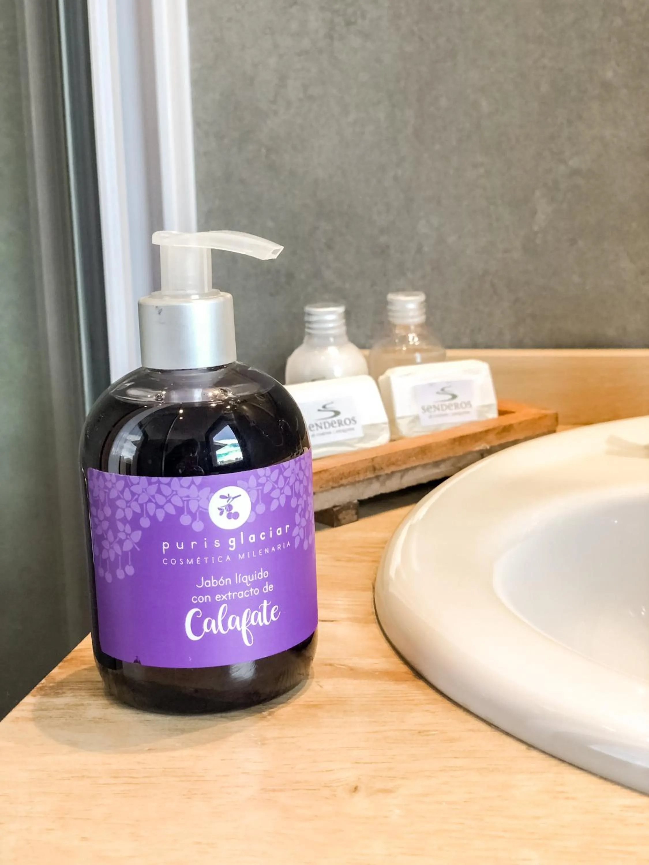 Senderos Aparts & Suites