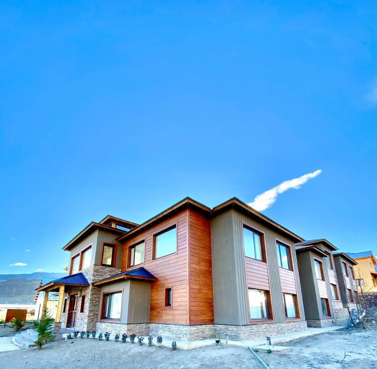 Senderos Aparts & Suites