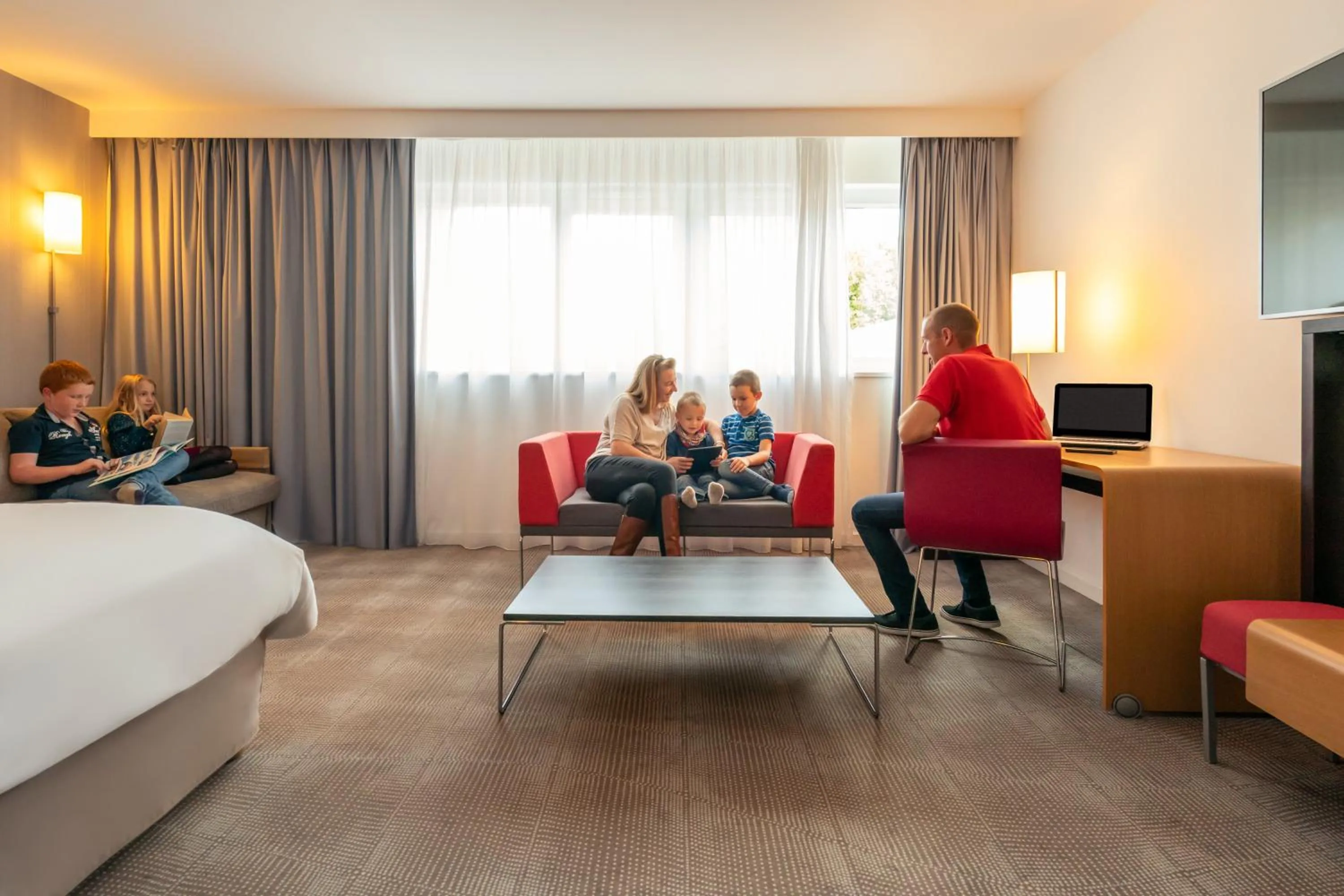 children, Bed in Novotel Roissy Saint Witz