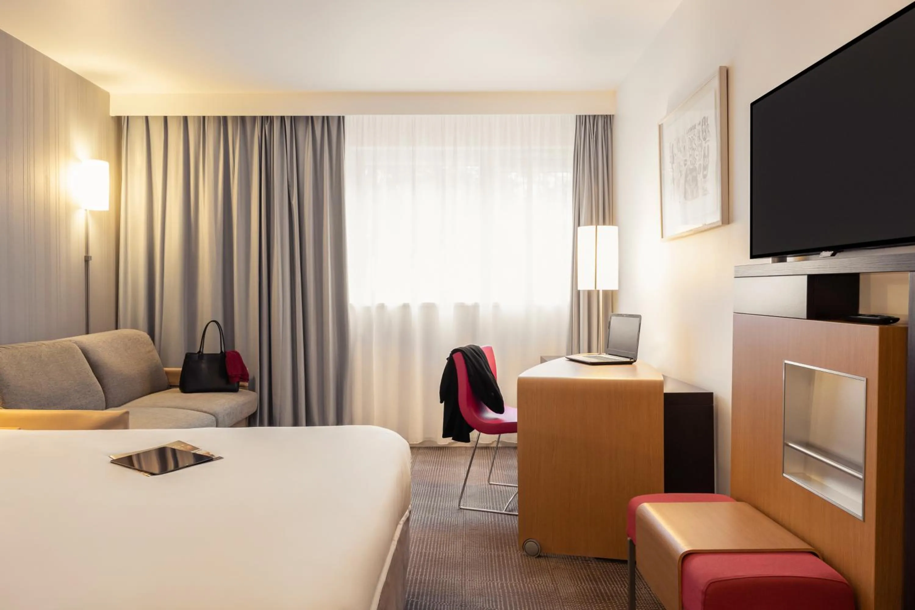 Bed in Novotel Roissy Saint Witz