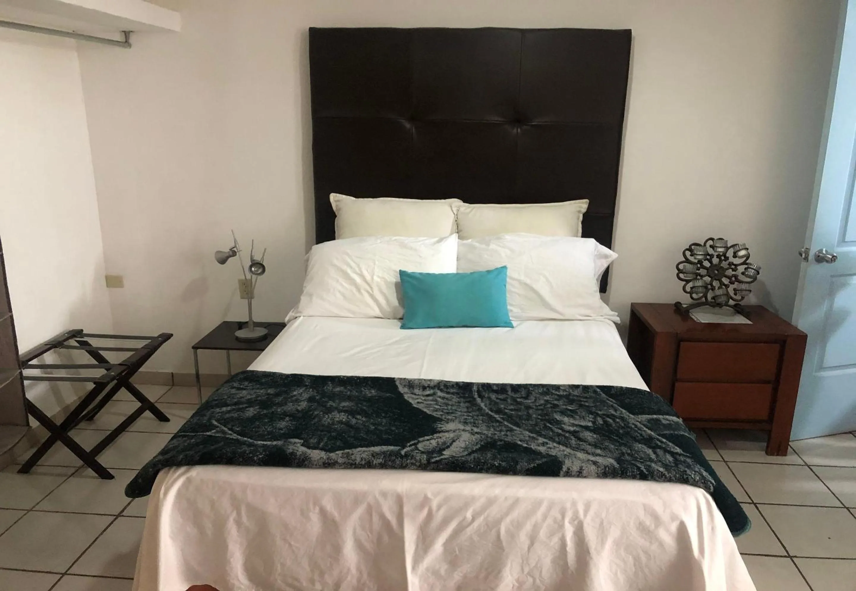 Bedroom, Bed in My Suite Ejecutiva