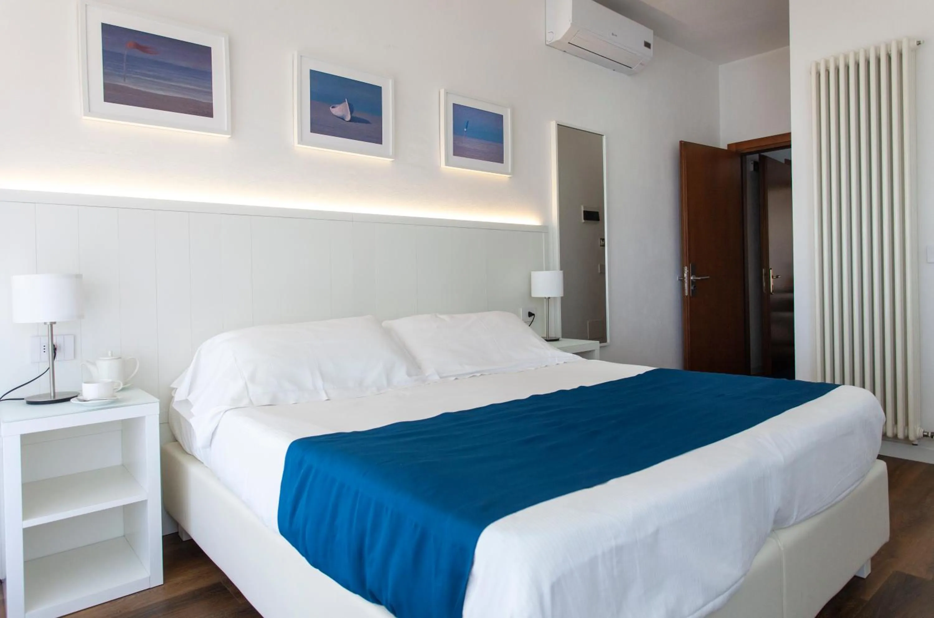 Bed in Hotel Tarabella