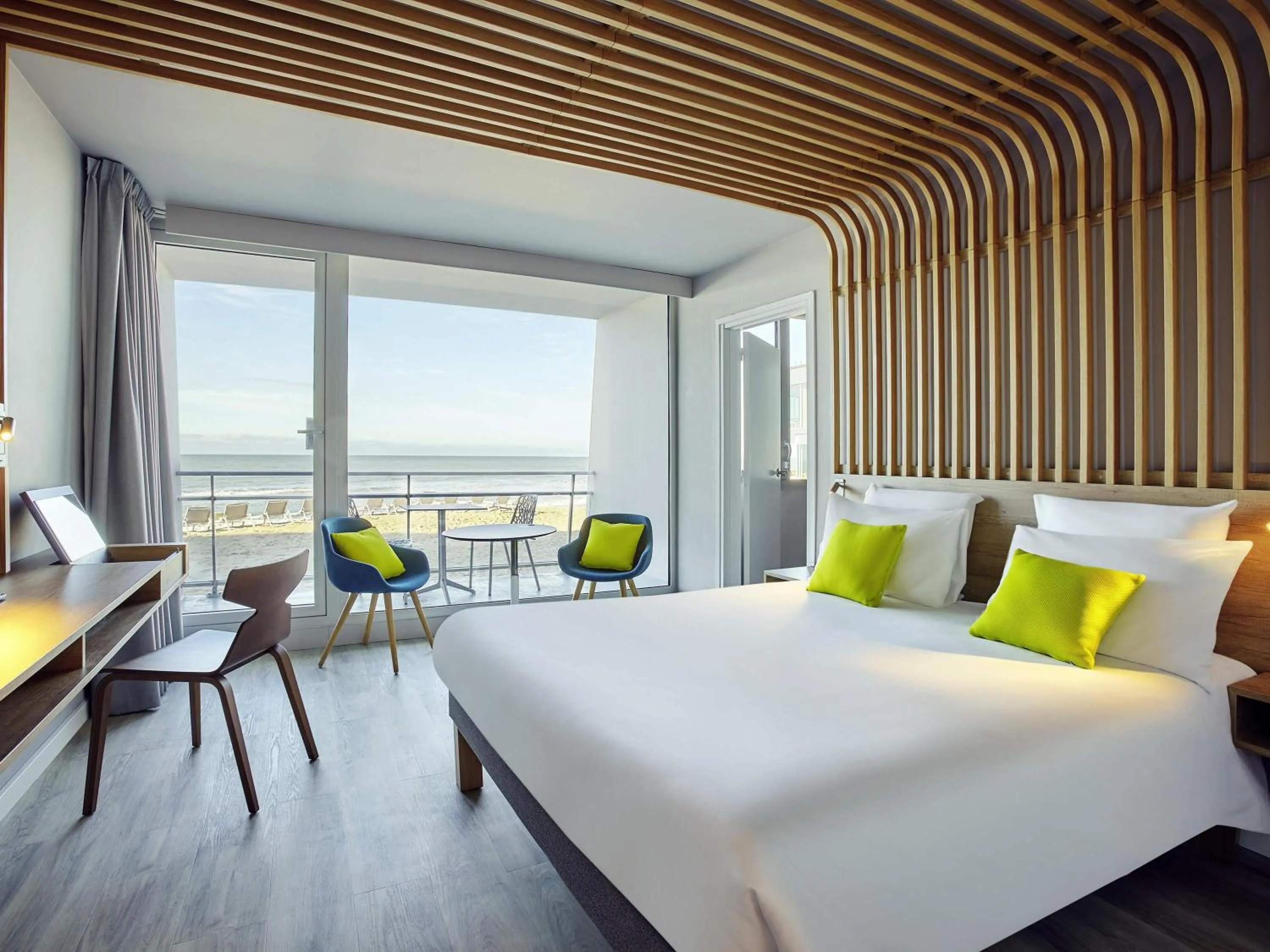 Bedroom, Bed in Novotel Thalassa Le Touquet