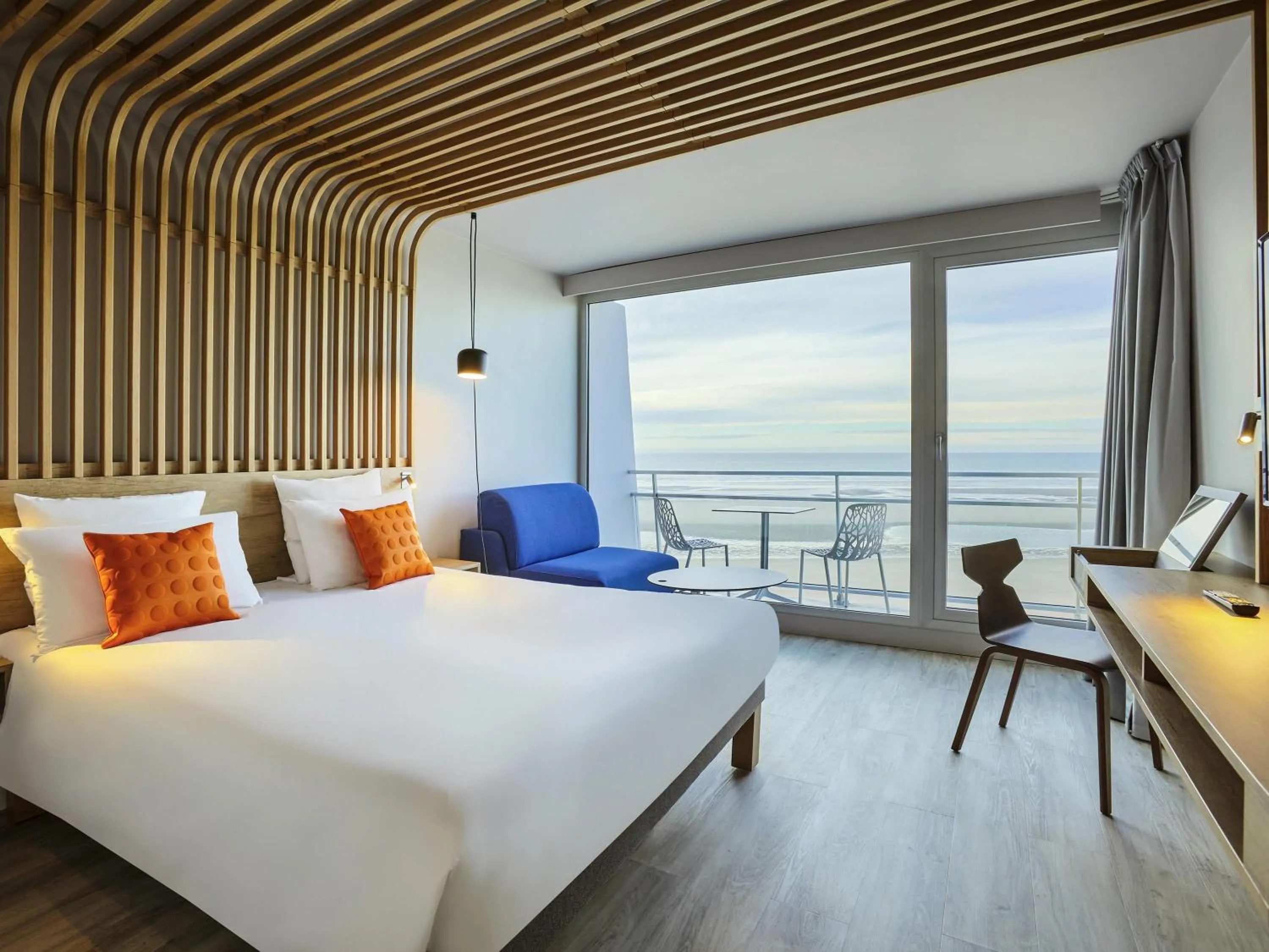 Bedroom, Bed in Novotel Thalassa Le Touquet