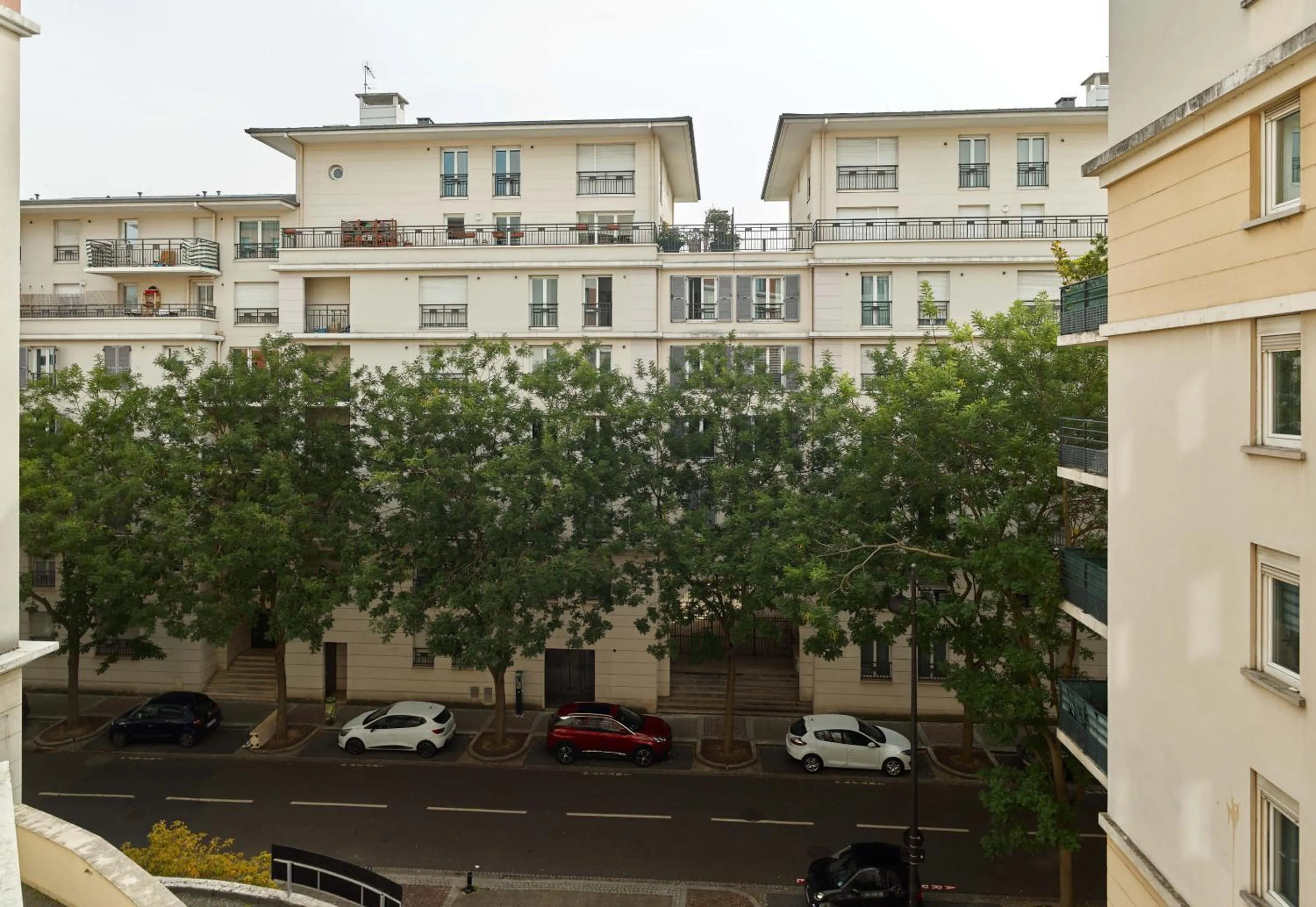 View (from property/room) in B&B HOME Rueil-Malmaison Gare