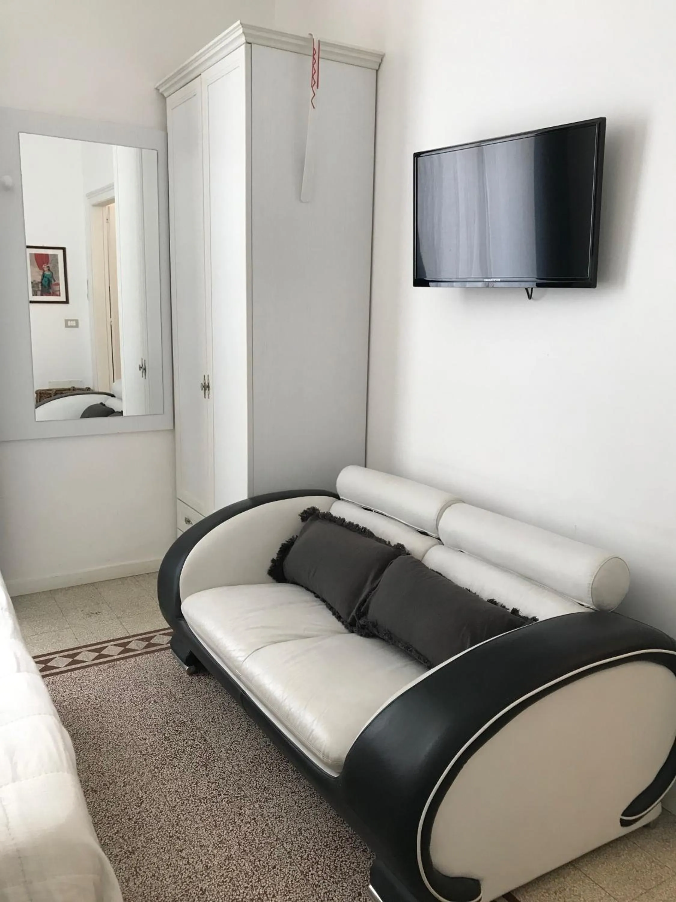 Bedroom, Bed in B&B Nike - Rooms Only