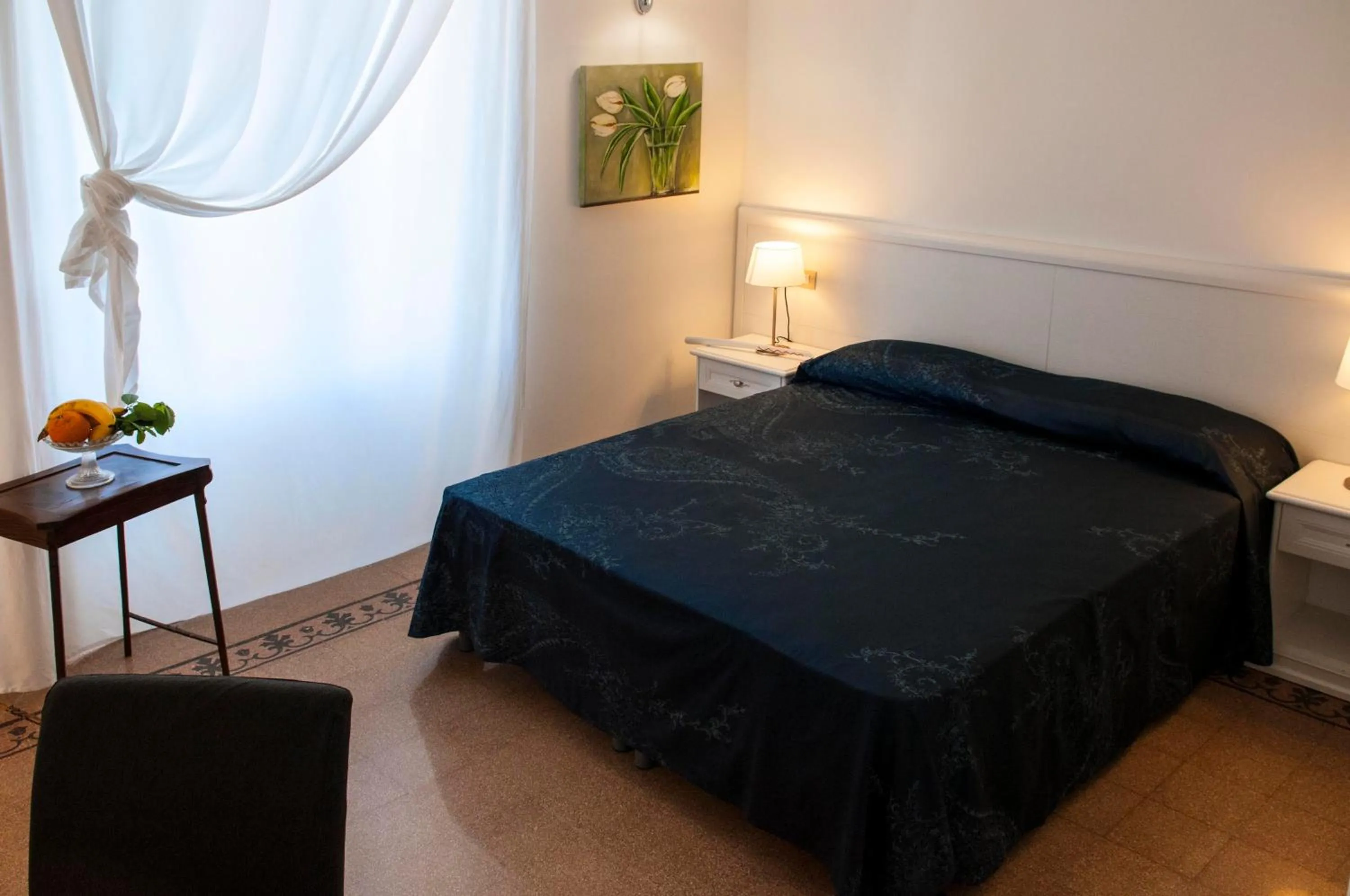 Photo of the whole room, Bed in B&B Nike - Rooms Only