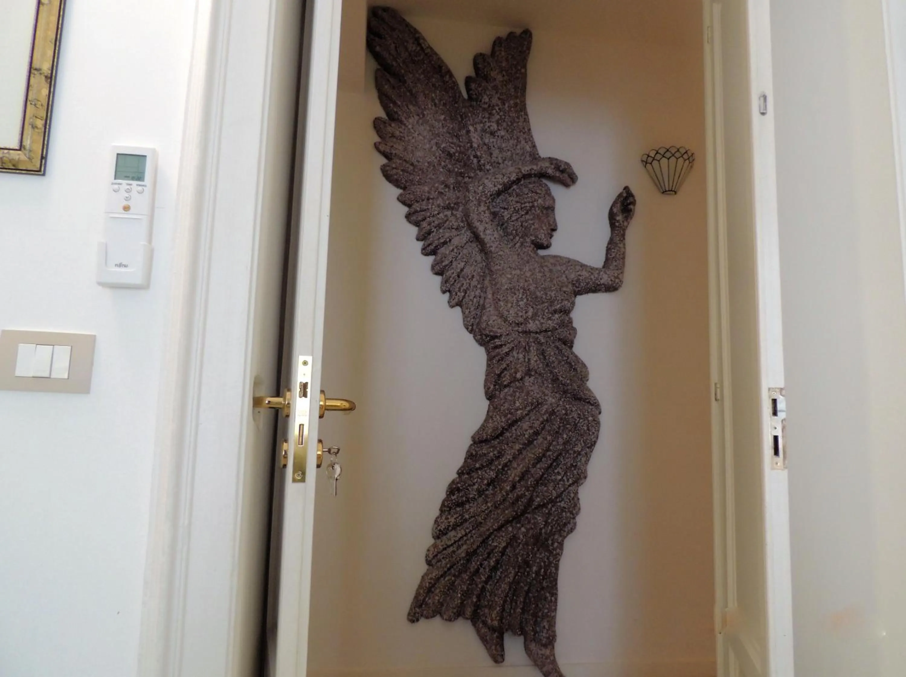 Decorative detail in B&B Nike - Rooms Only