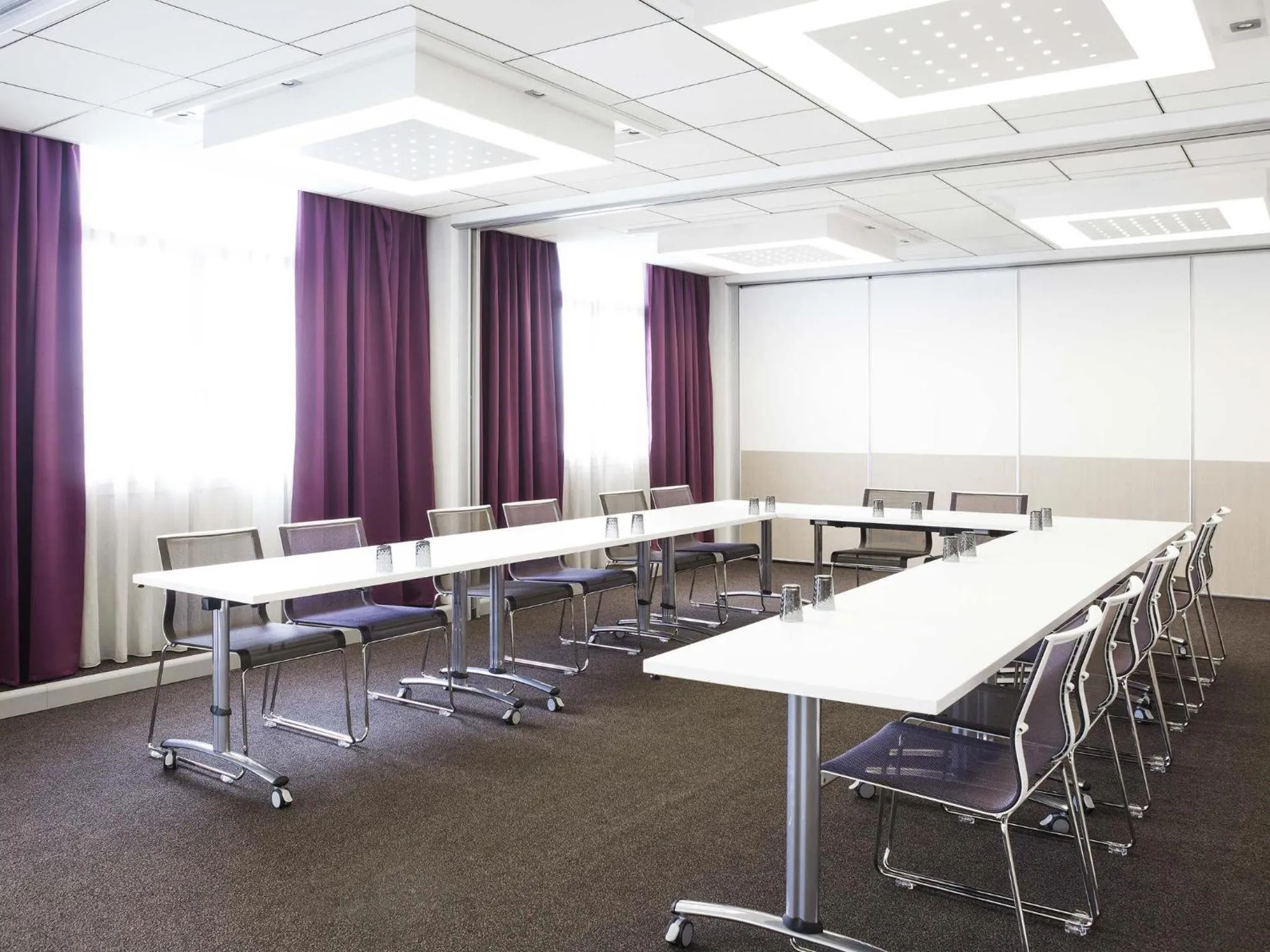 Meeting/conference room in Novotel Pau Pyrénées