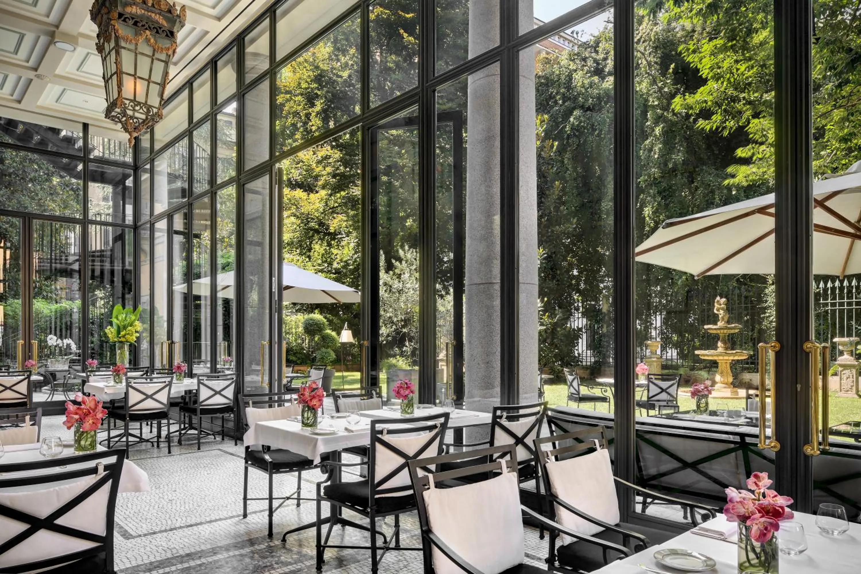 Restaurant/places to eat in Palazzo Parigi Hotel & Grand Spa - LHW