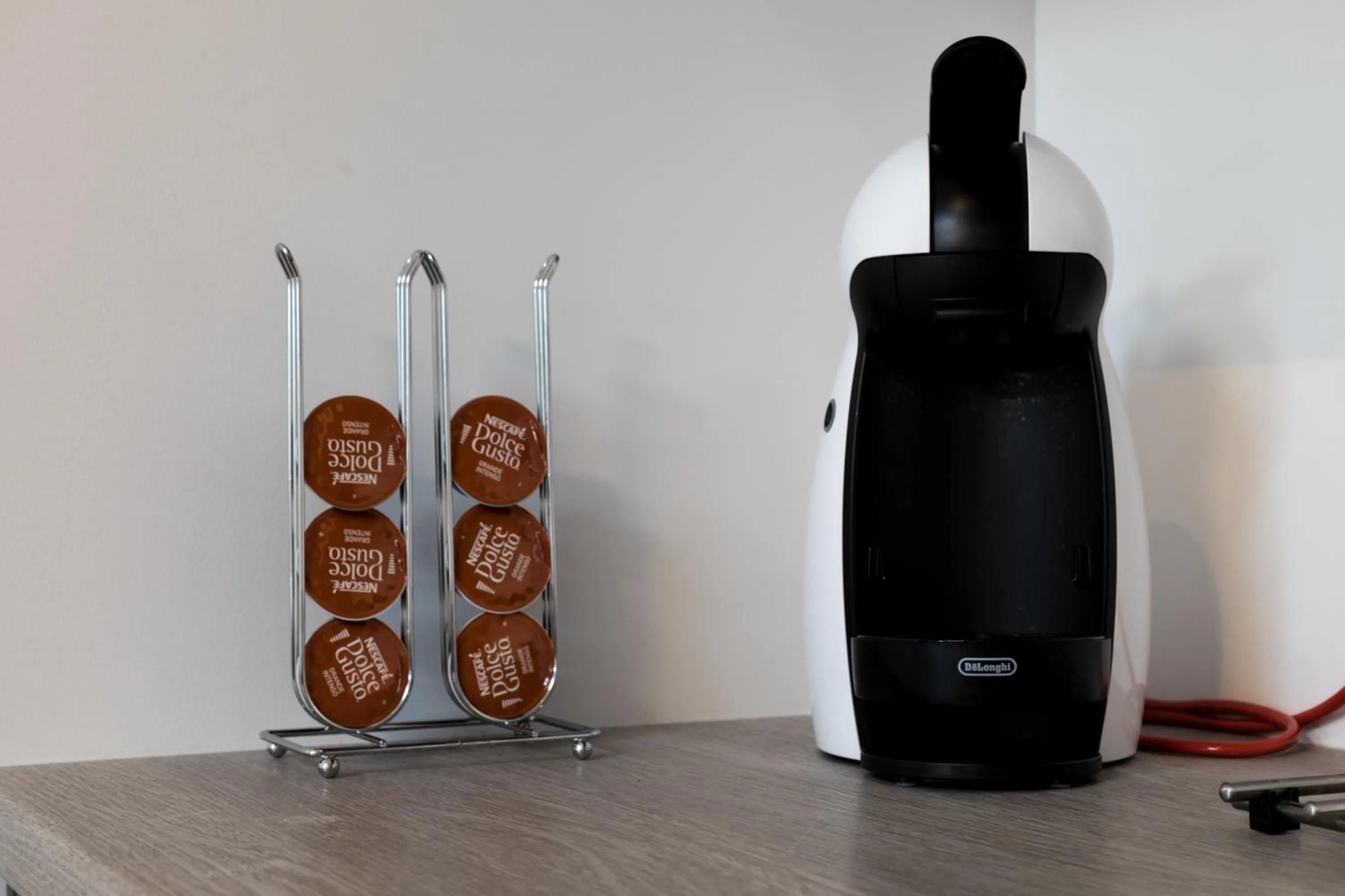 Coffee/tea facilities in Apartment Hotel Laisve