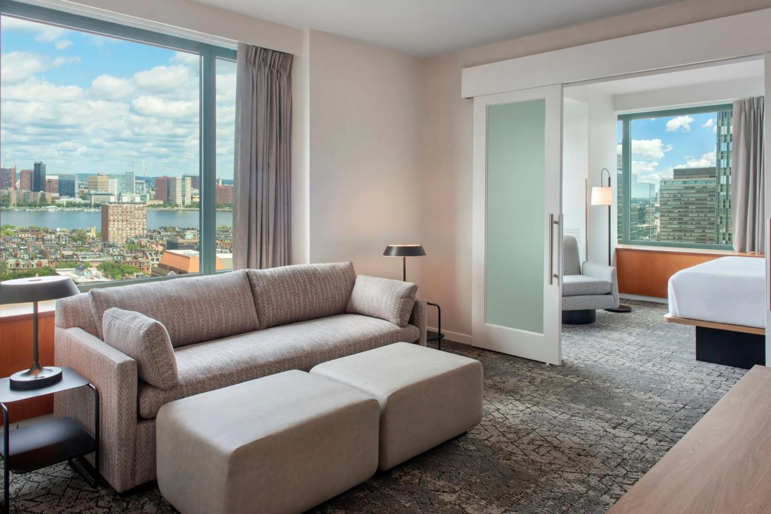 Photo of the whole room, Bed in Sheraton Boston Hotel