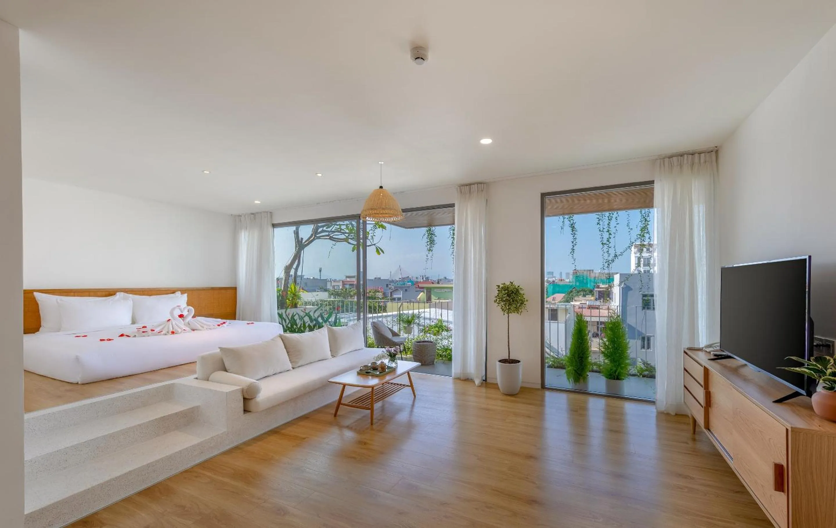 Bed in Prana Boutique Hotel and Apartments