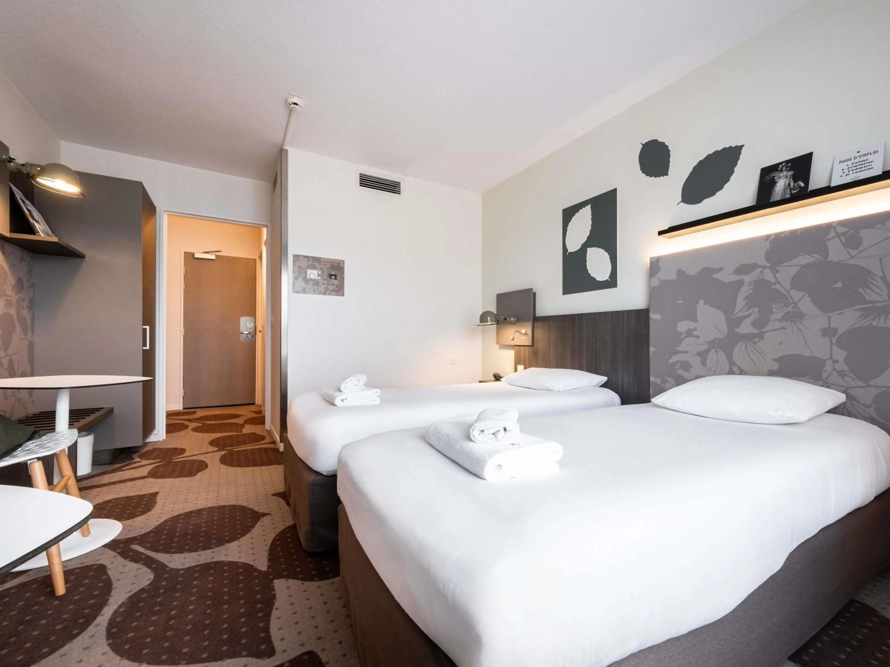 Bedroom, Bed in Mercure Compiègne Sud