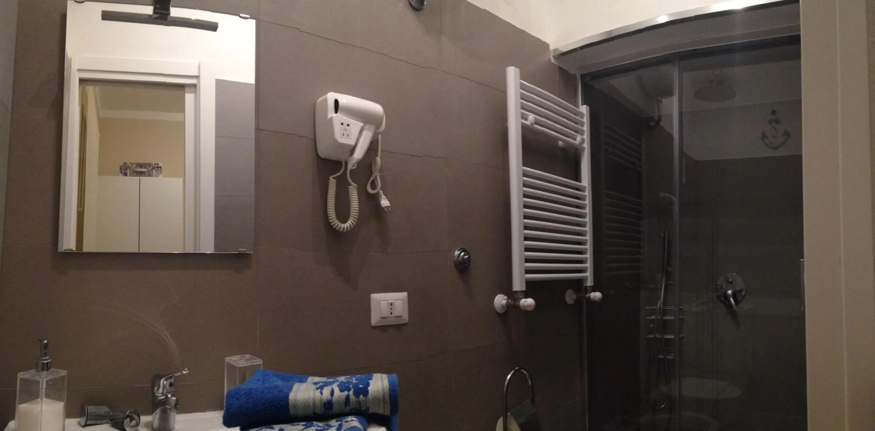 Ostia Lido Central Rooms