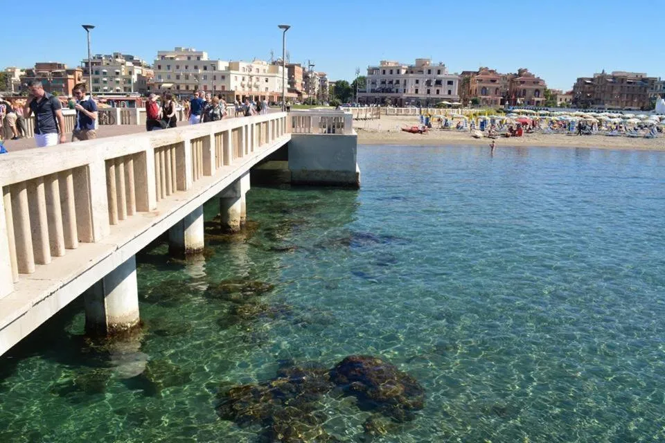 Ostia Lido Central Rooms