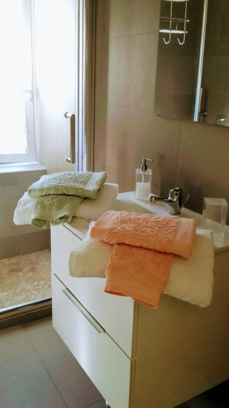 Bed in Ostia Lido Central Rooms