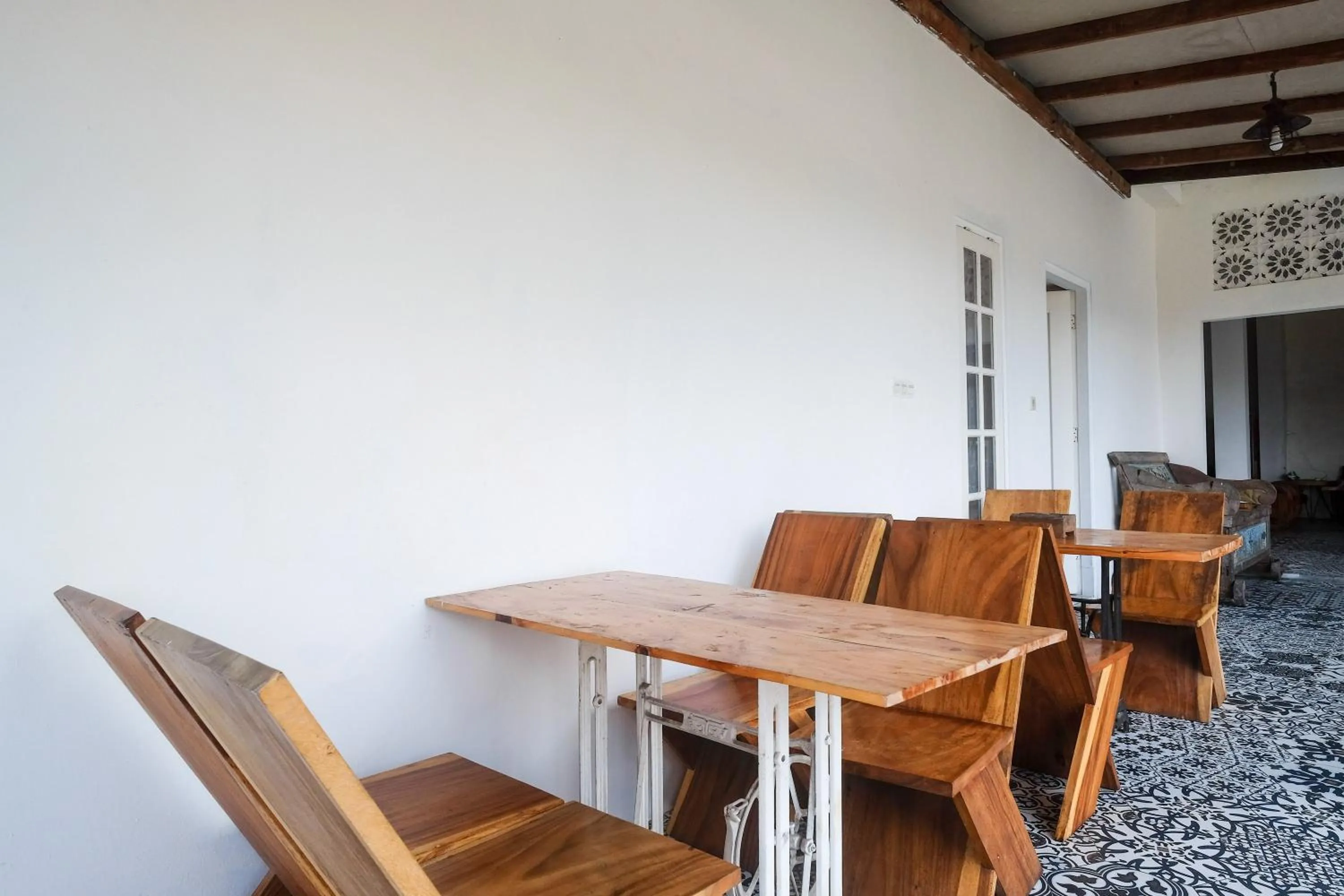 Property building in RedDoorz near Grojogan Sewu Tawangmangu