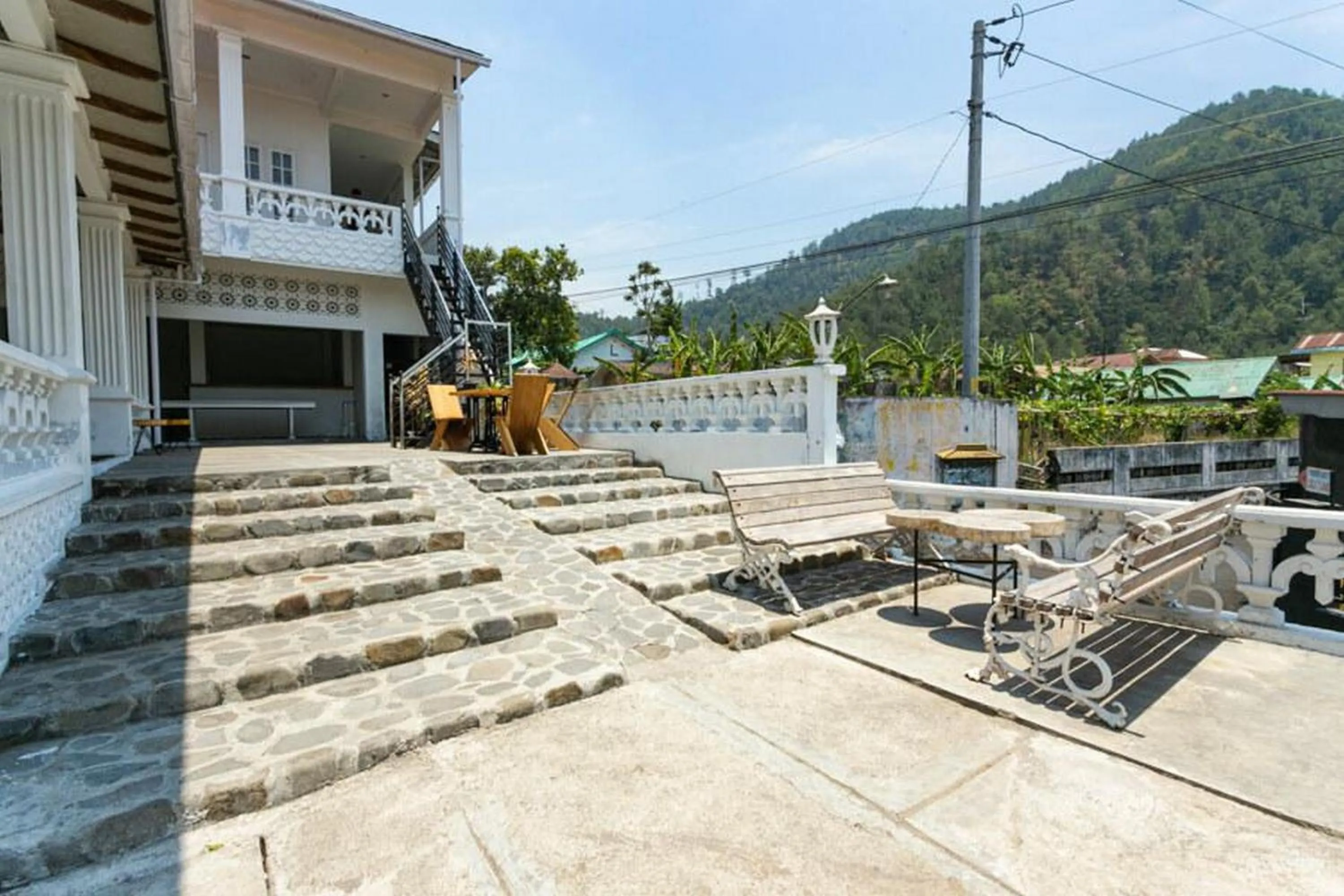 Property building in RedDoorz near Grojogan Sewu Tawangmangu