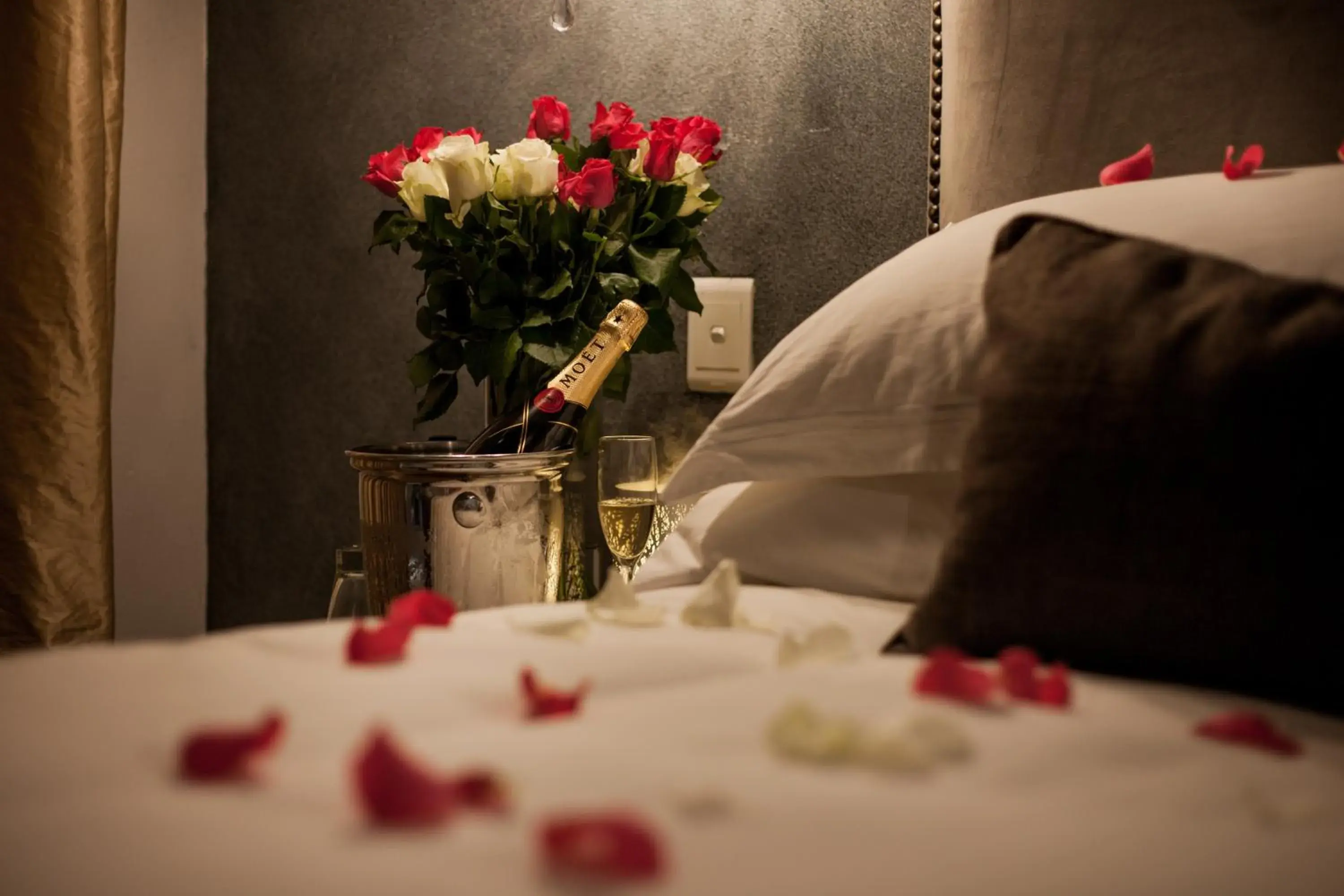 Queen Suite in Kilima Private Game Reserve & Spa Queen Suite in Kilima Private Game Reserve & Spa