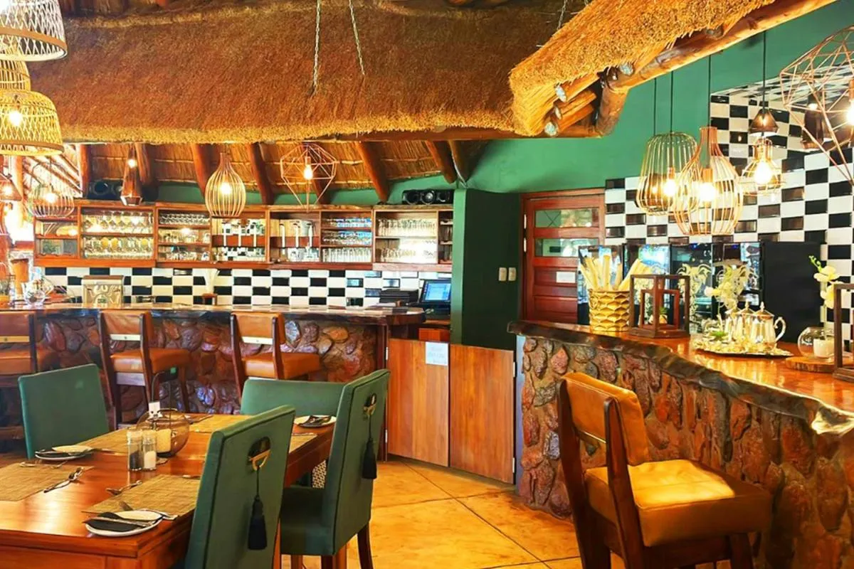 Lounge or bar in Kilima Private Game Reserve & Spa