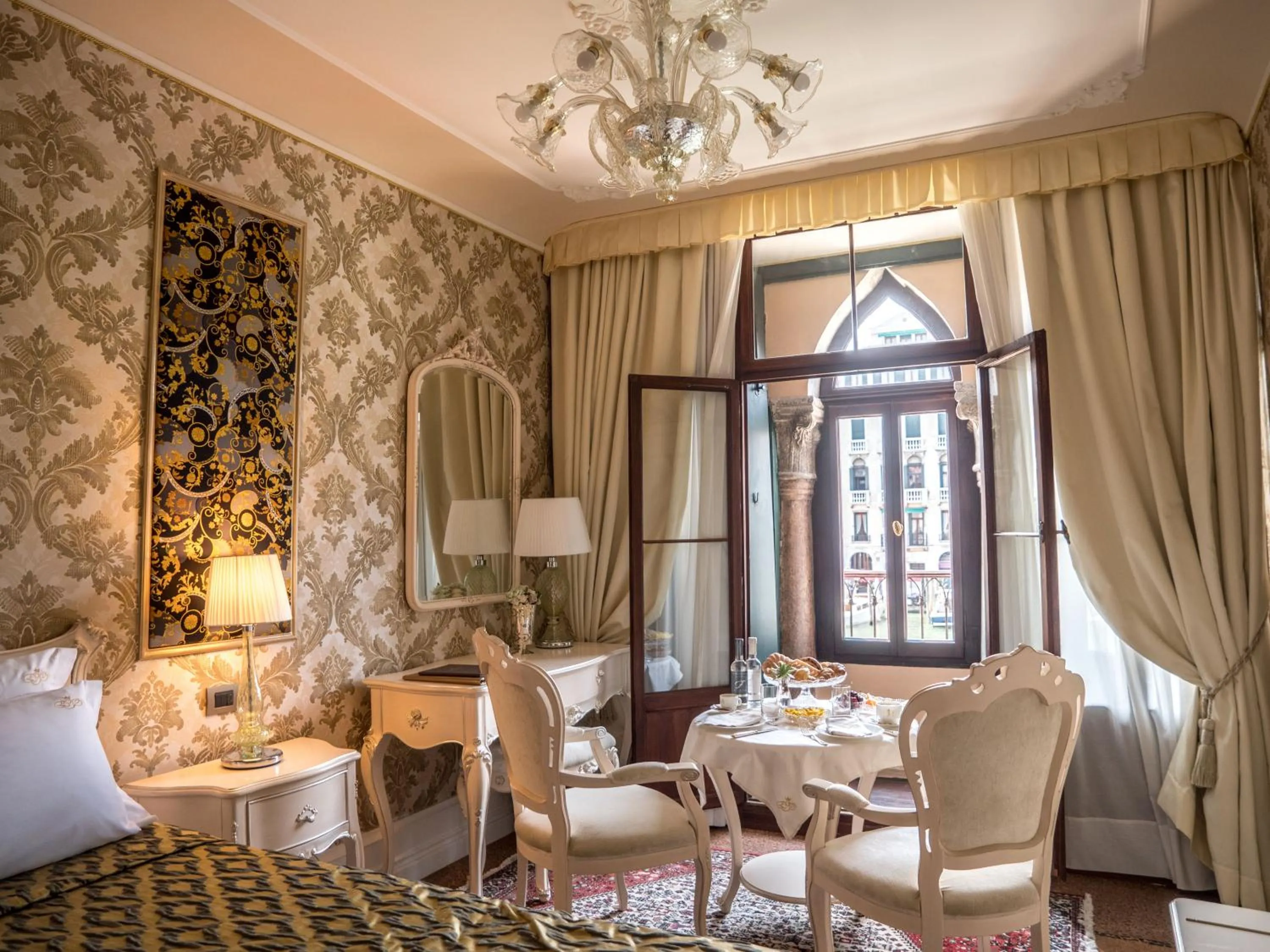 Bedroom, Bed in EGO' Boutique Hotel - The Silk Road