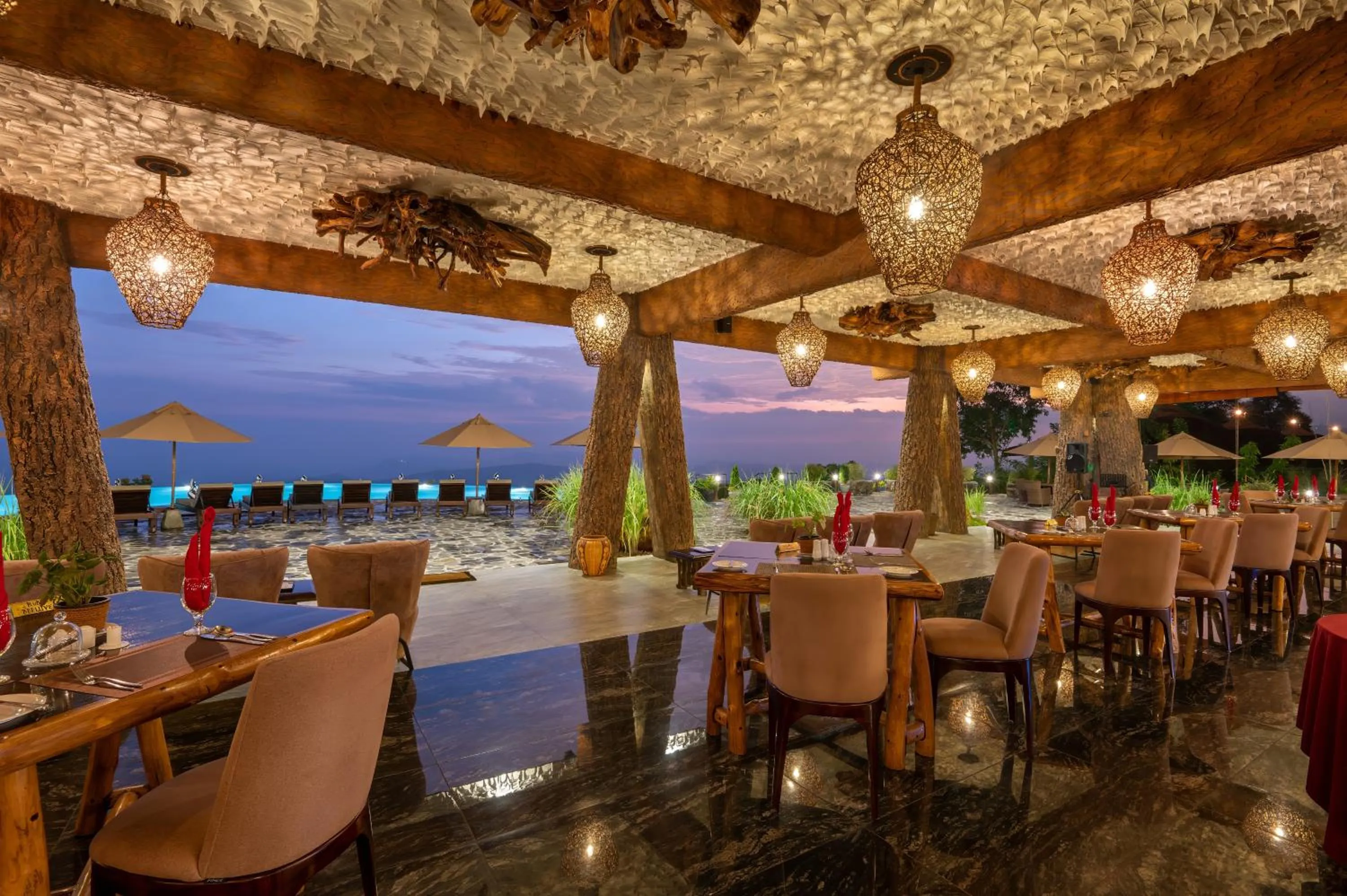 Restaurant/places to eat in Dream Cliff Mountain Resort