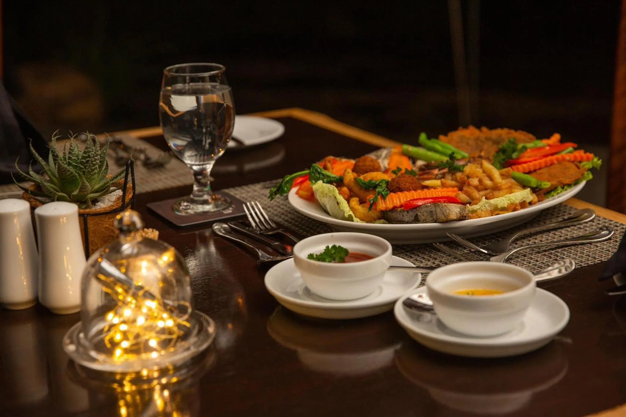 Food and drinks in Dream Cliff Mountain Resort